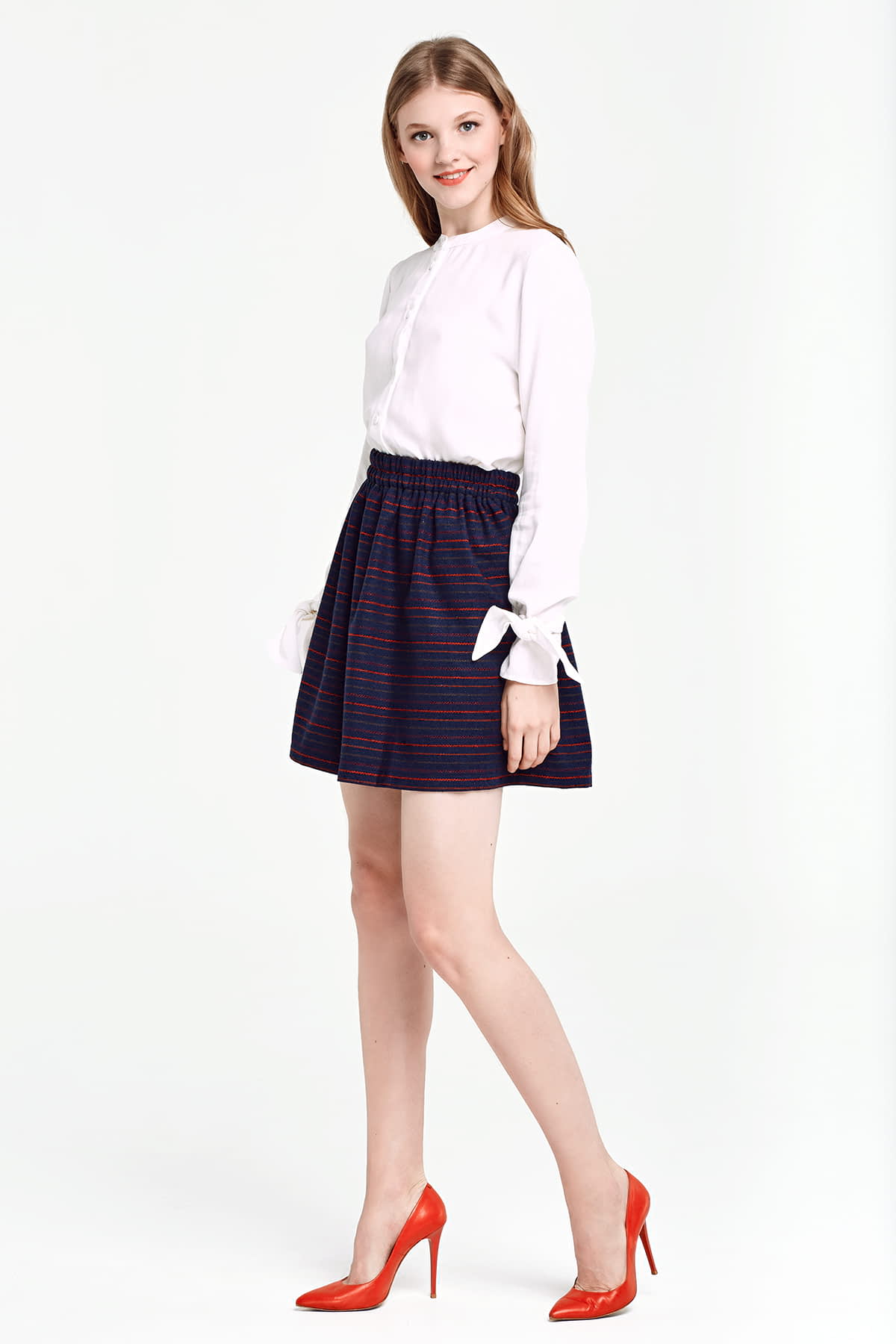 Dark blue skirt with an elastic waistband and red stripes, photo 3