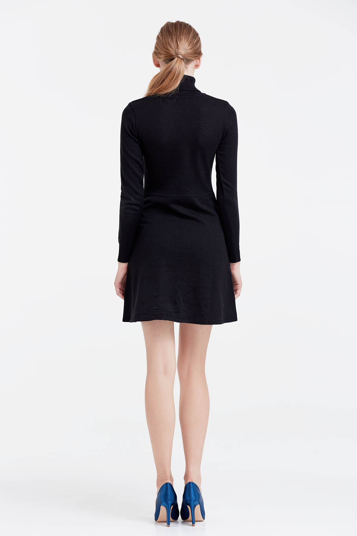 Black knitted dress , photo 3