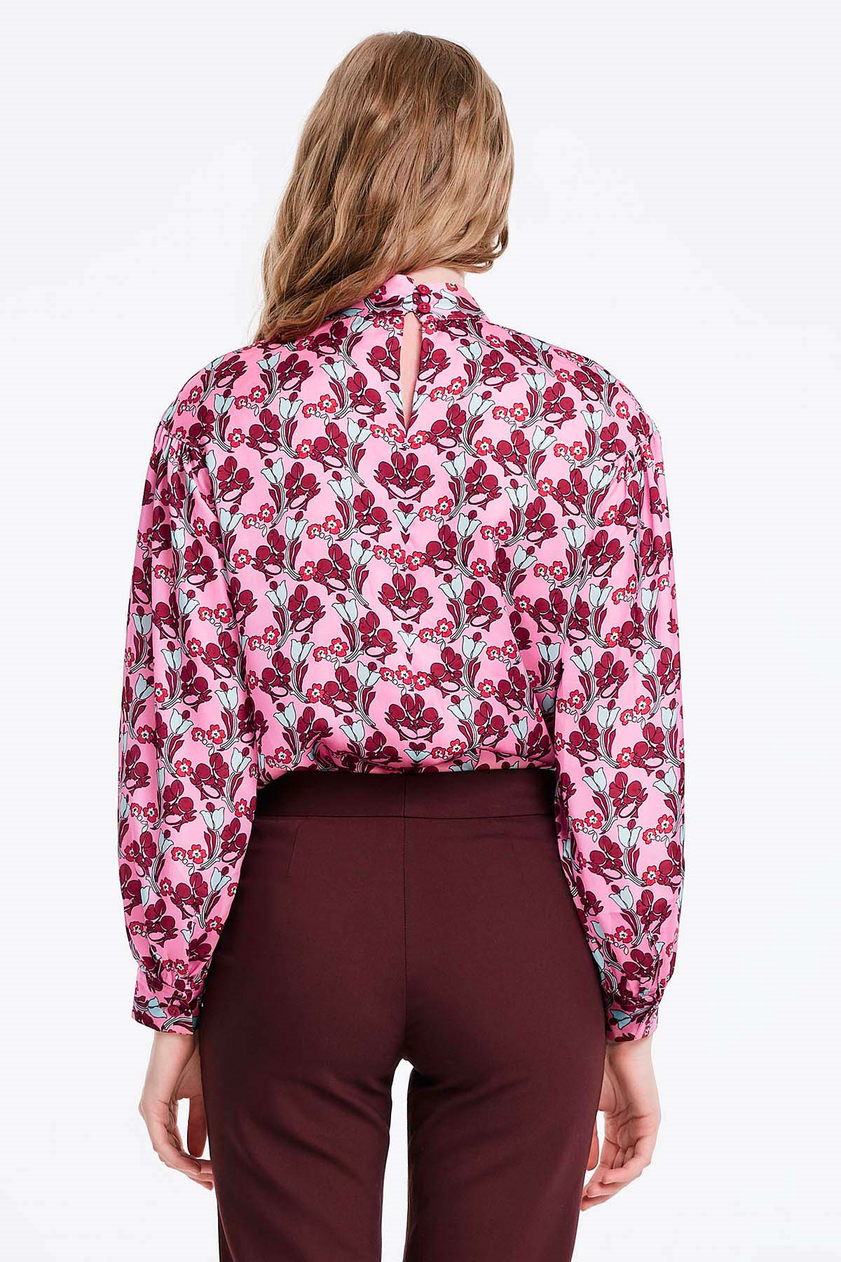 Pink blouse with a floral print and a bow, photo 4