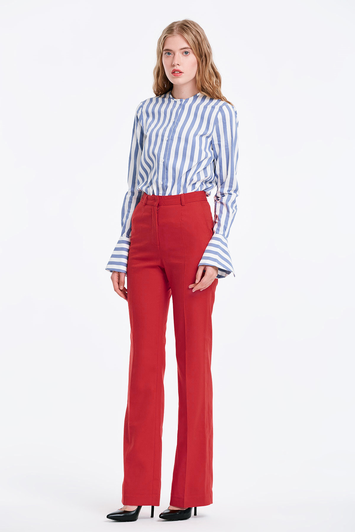 Red trousers, photo 5