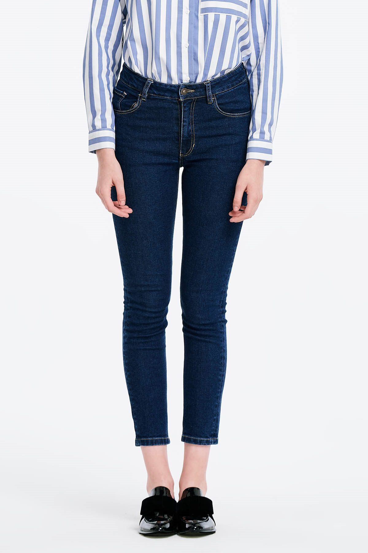 Укороченные узкие синие джинсы , фото 1