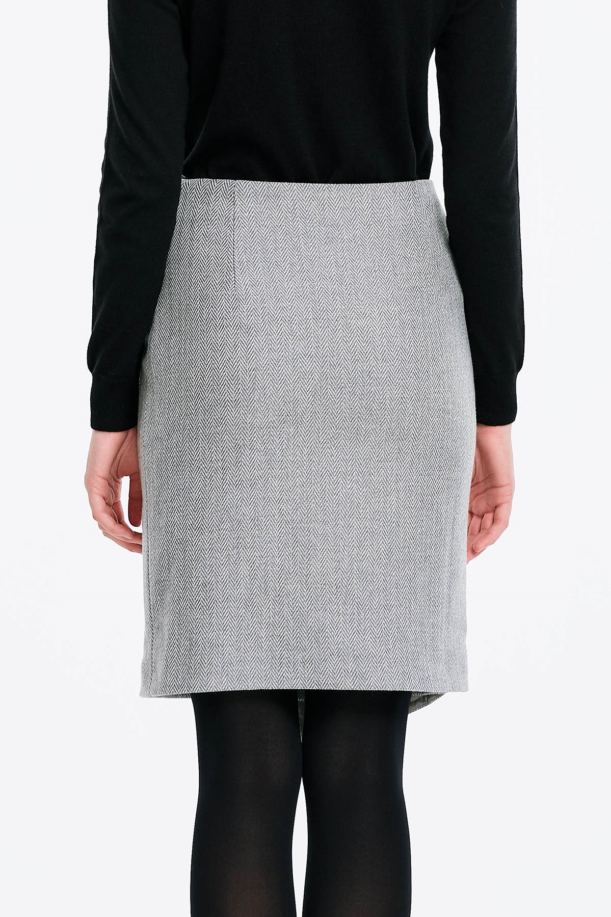 Wrap skirt with a herringbone print, photo 2