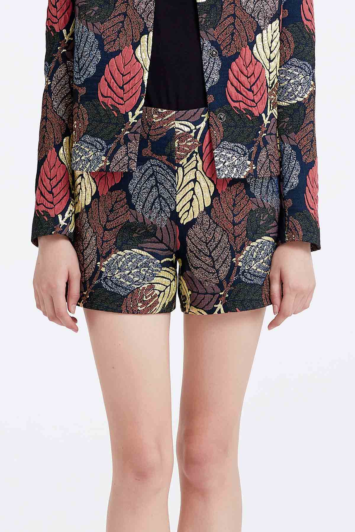 Shorts with golden leaves , photo 1