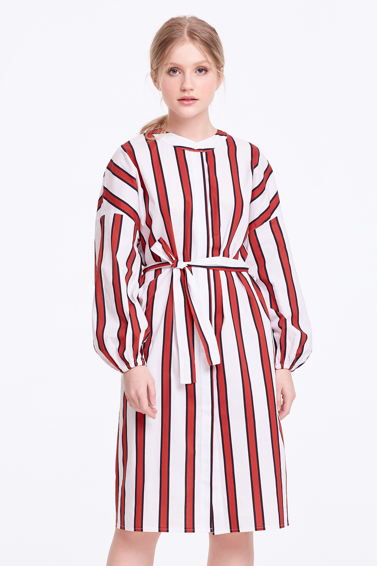 White dress with red and black stripes, photo 1