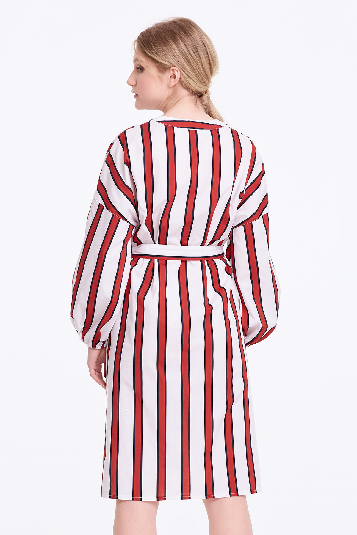 White dress with red and black stripes, photo 4