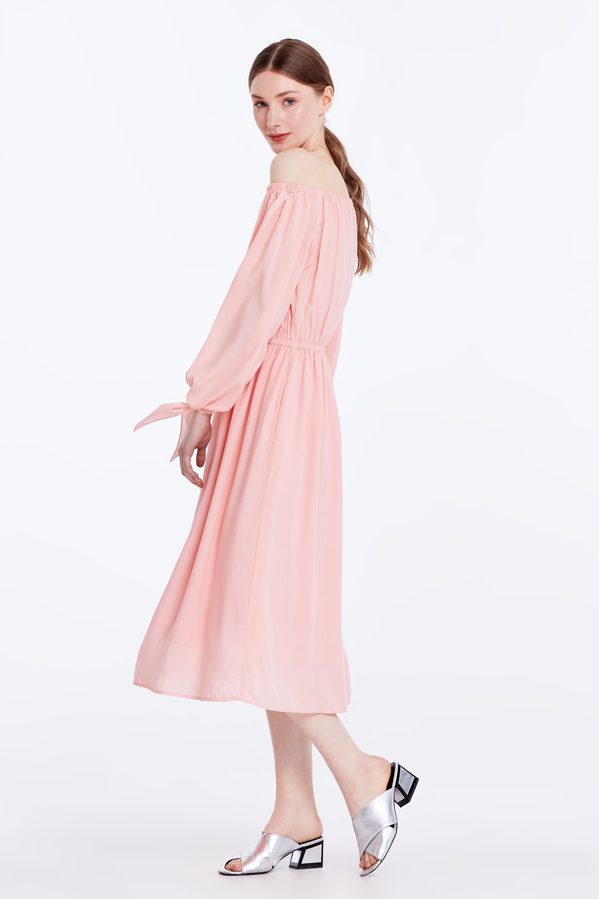 Off-shoulder powder pink dress, photo 5