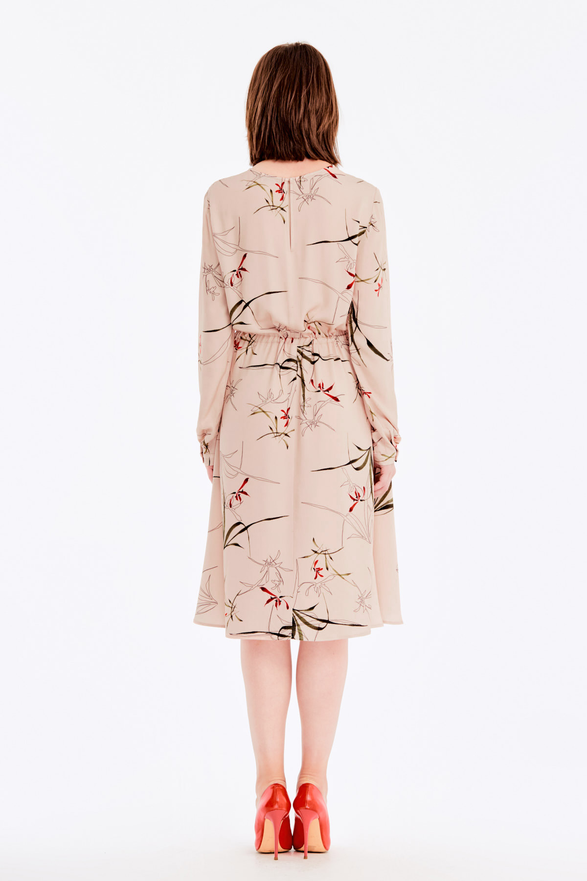 Beige dress with a floral print and ties, photo 6