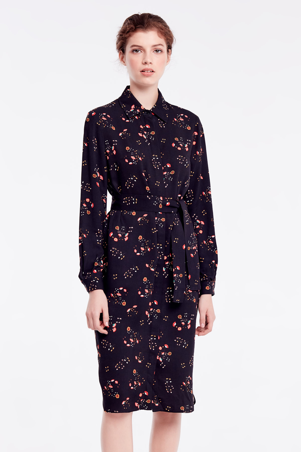 Black floral dress with a concealed placket, photo 1