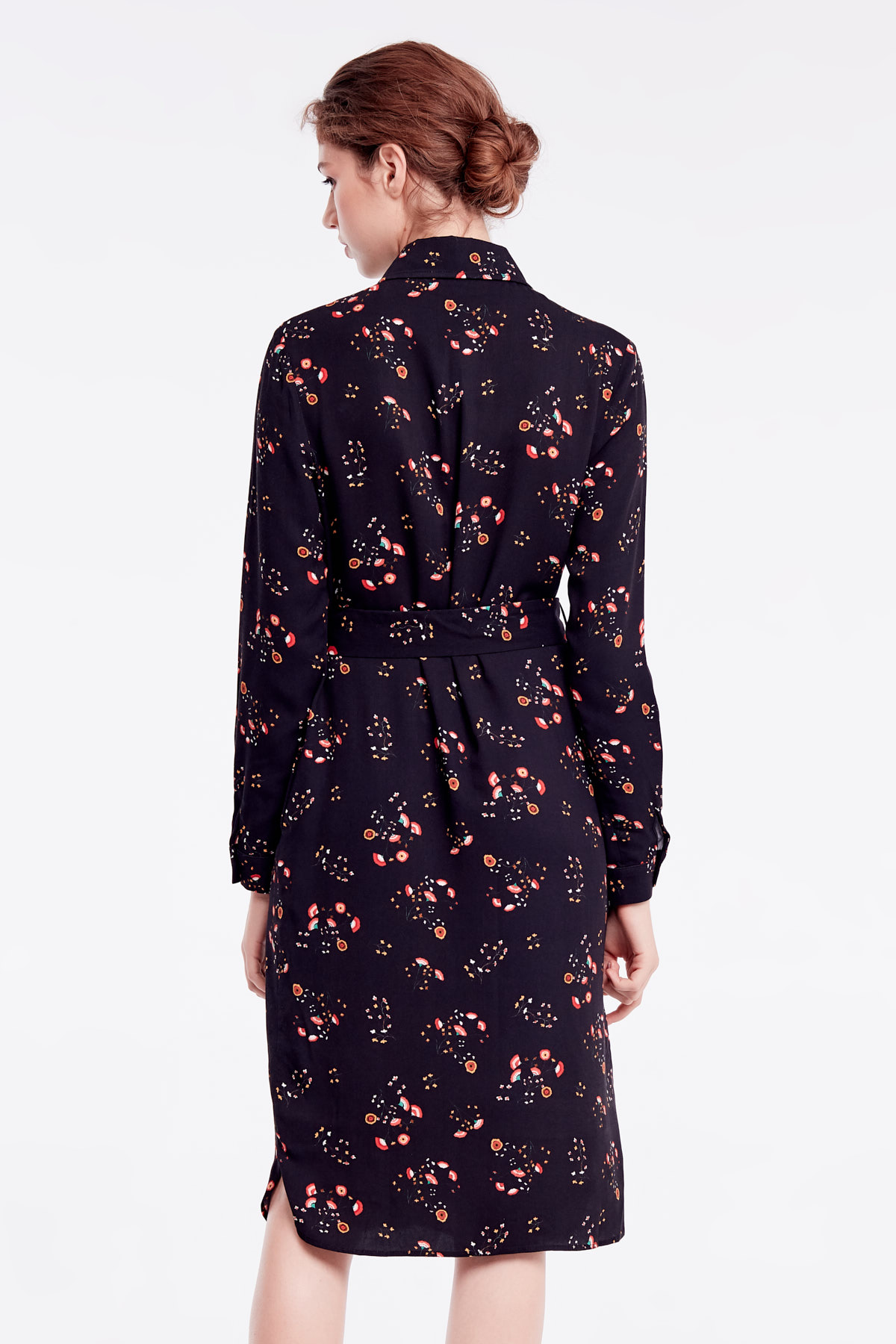 Black floral dress with a concealed placket, photo 5