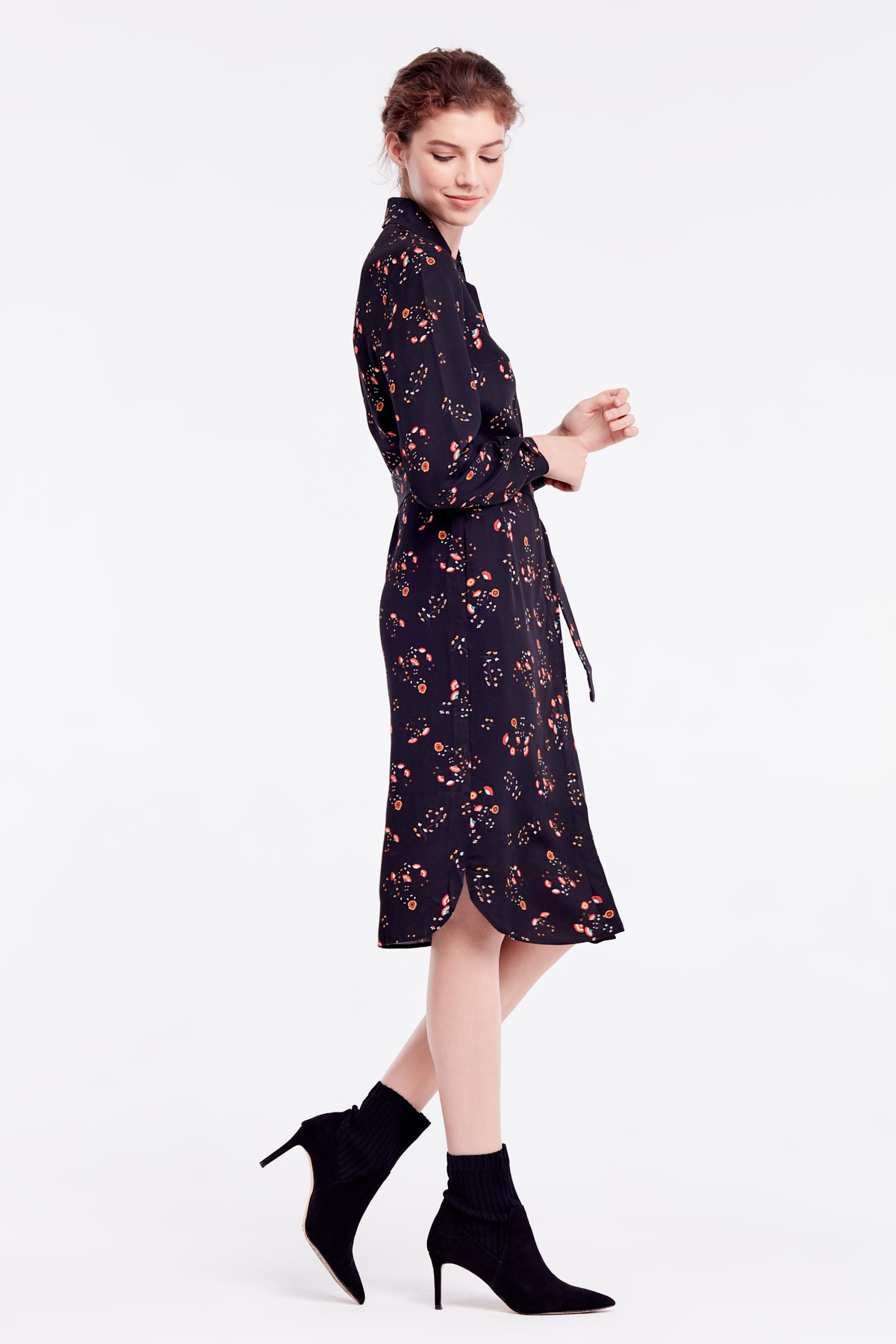 Black floral dress with a concealed placket, photo 7