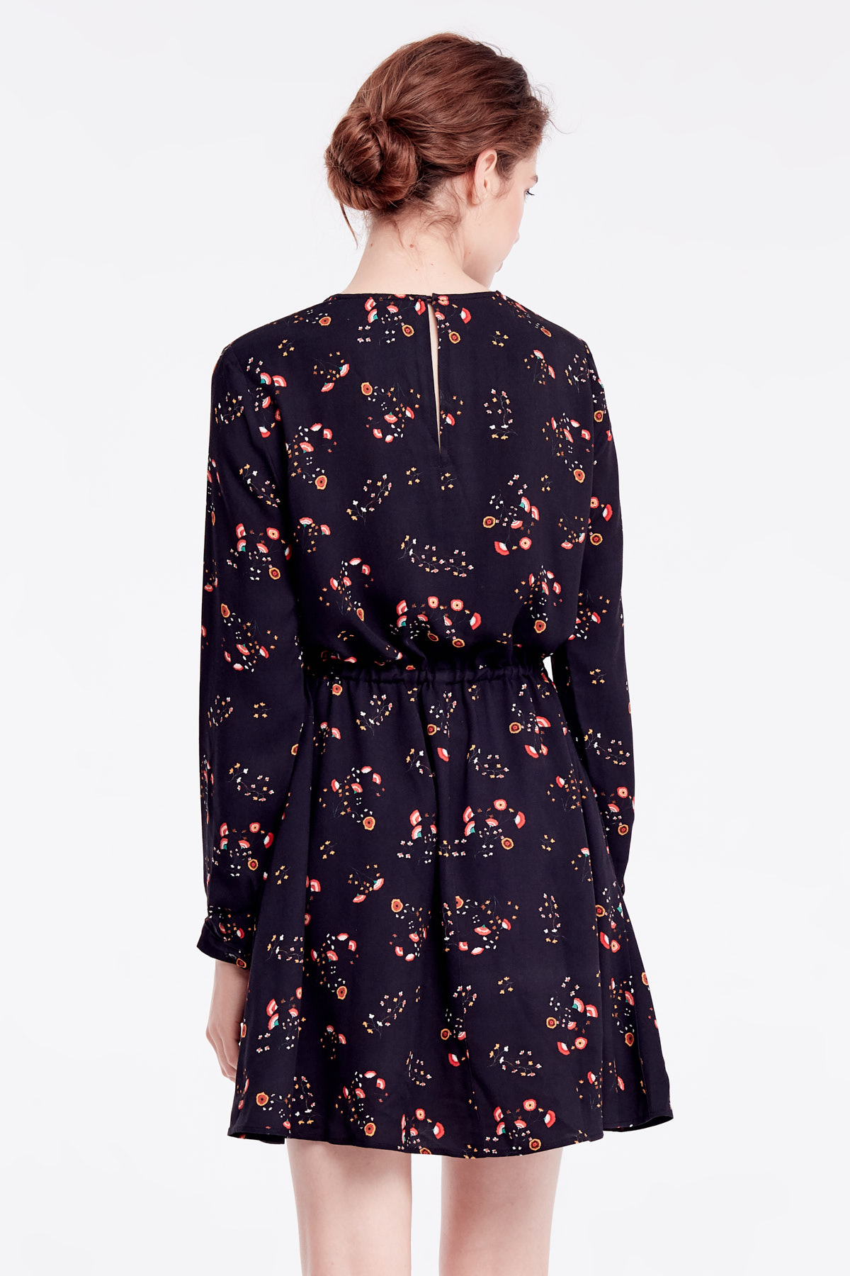 Black floral dress with straps on waist, photo 5