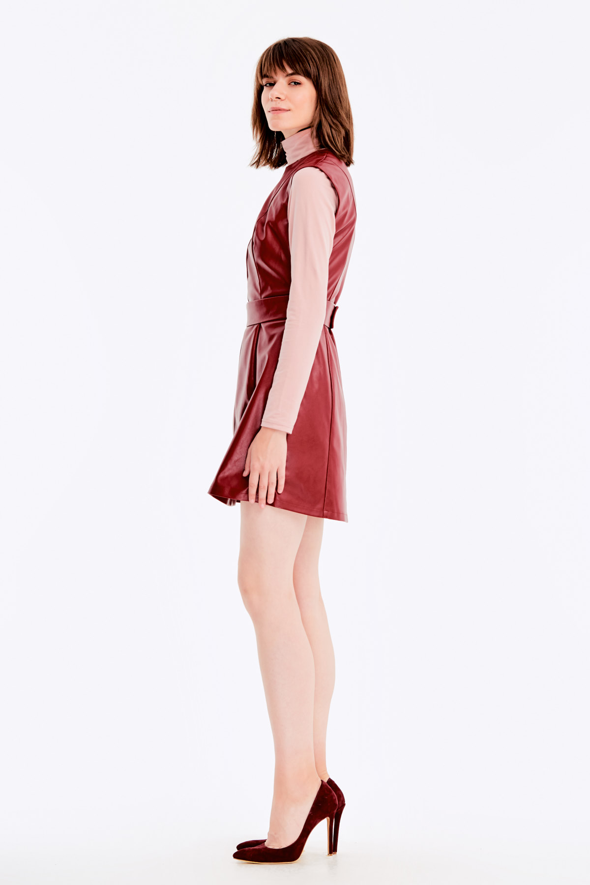 Below-knee burgundy leather dress , photo 4