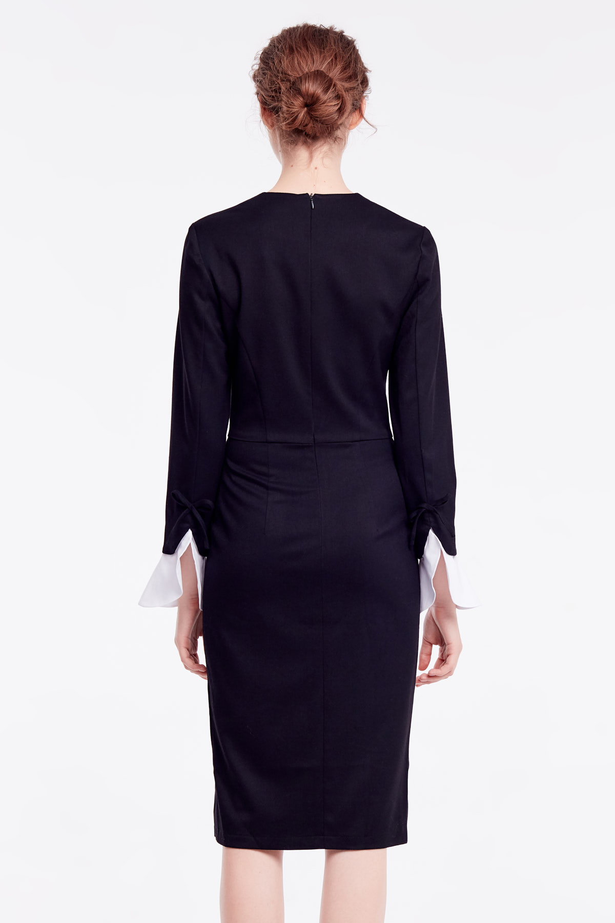 Black column dress with white cuffs on sleeves, photo 3