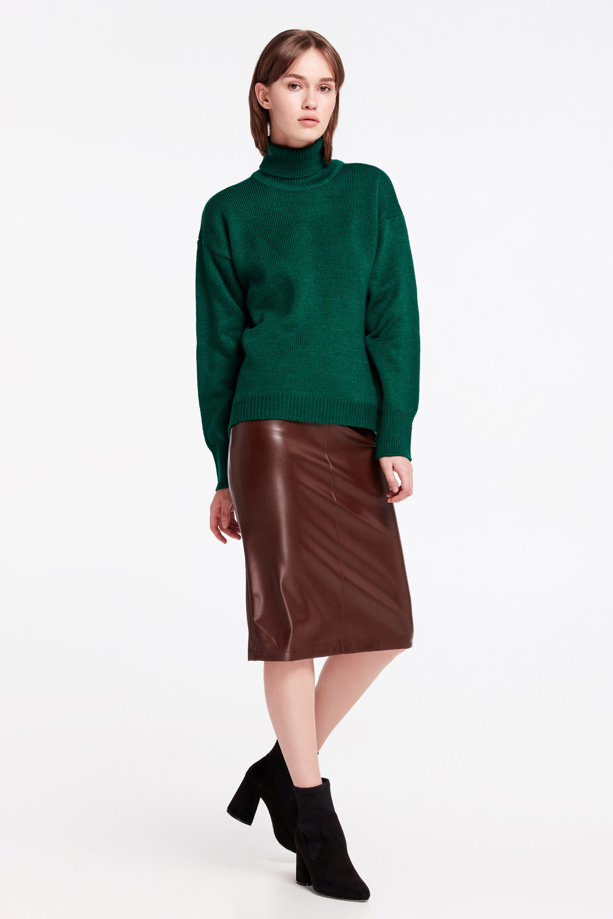 Green knit polo neck sweater, photo 6