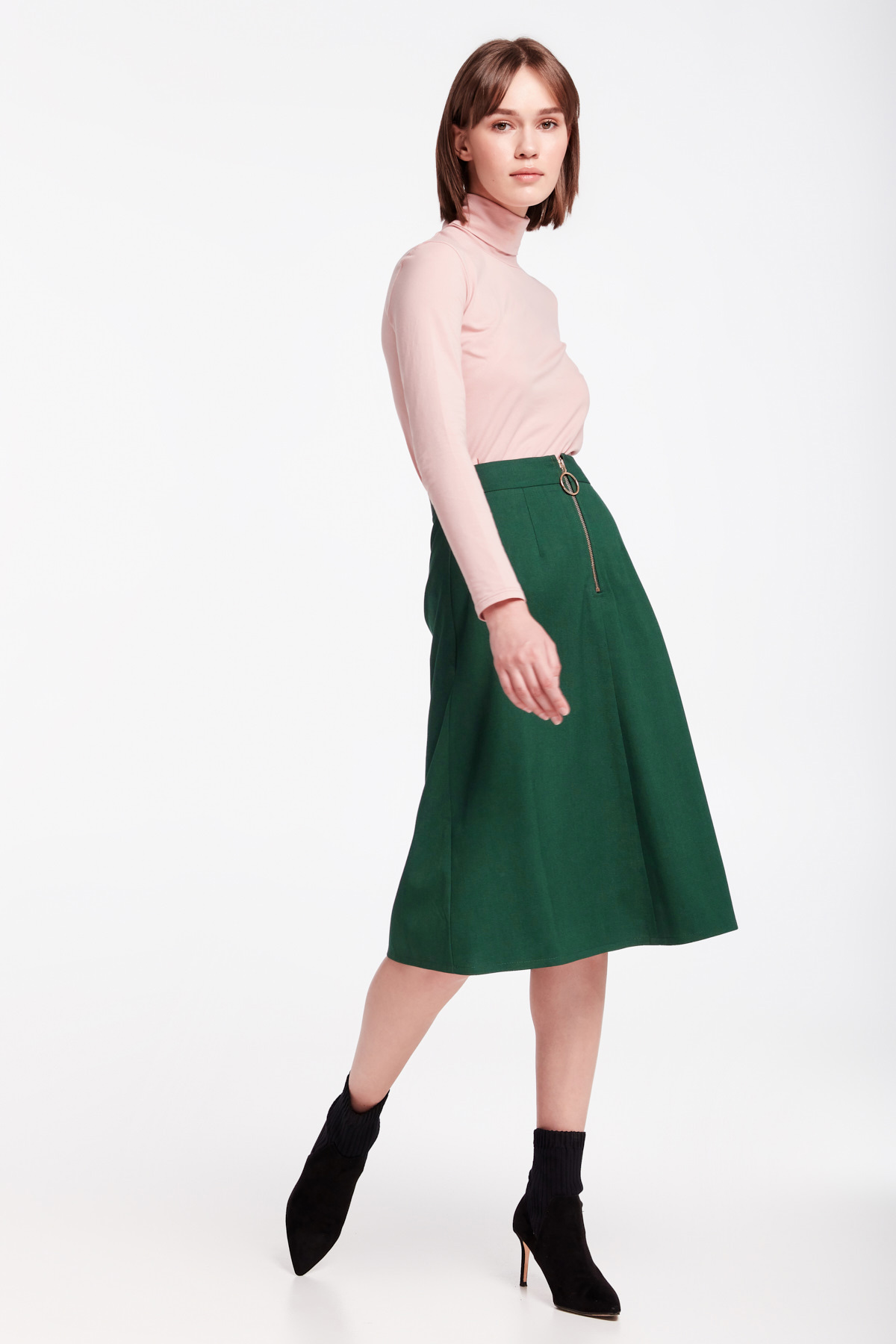Green midi dress with a front zip, photo 17