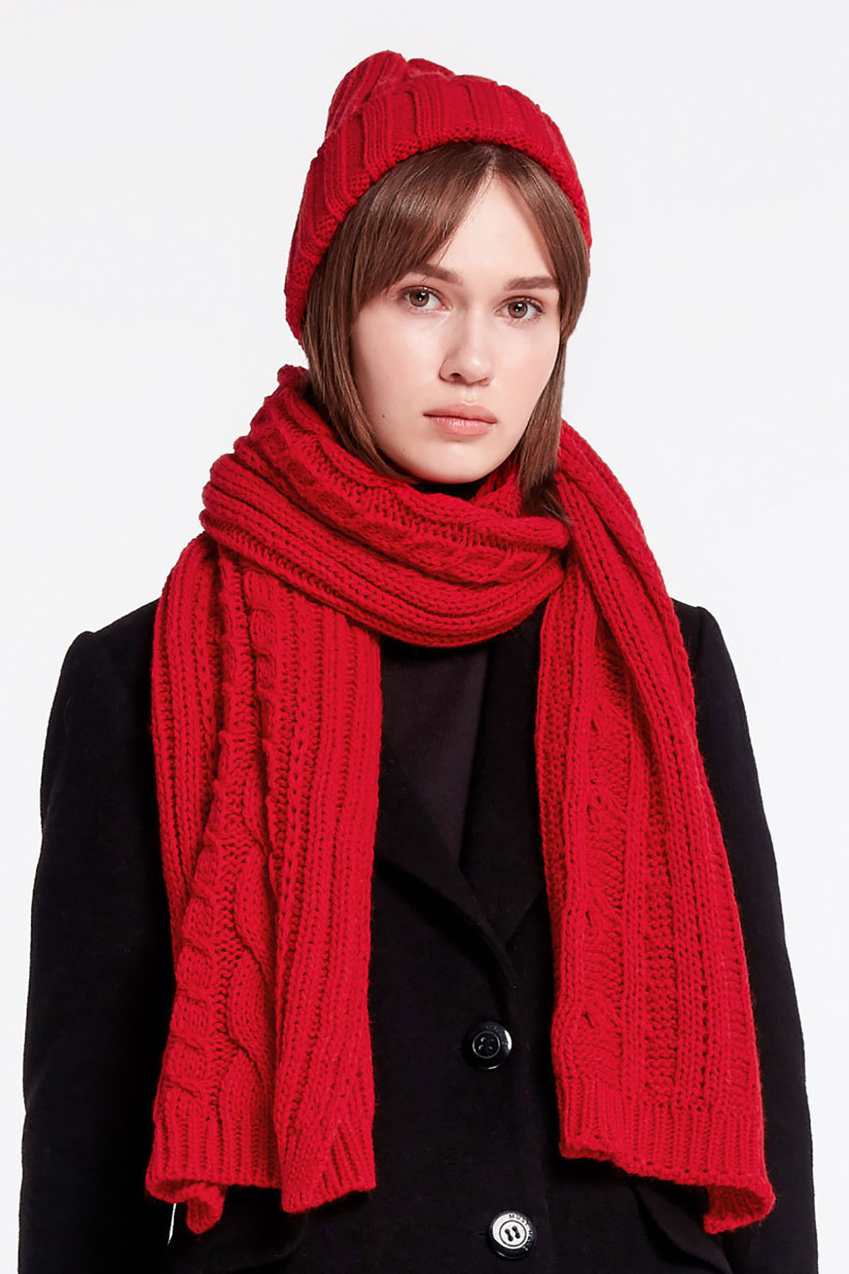 Red knit scarf, photo 1
