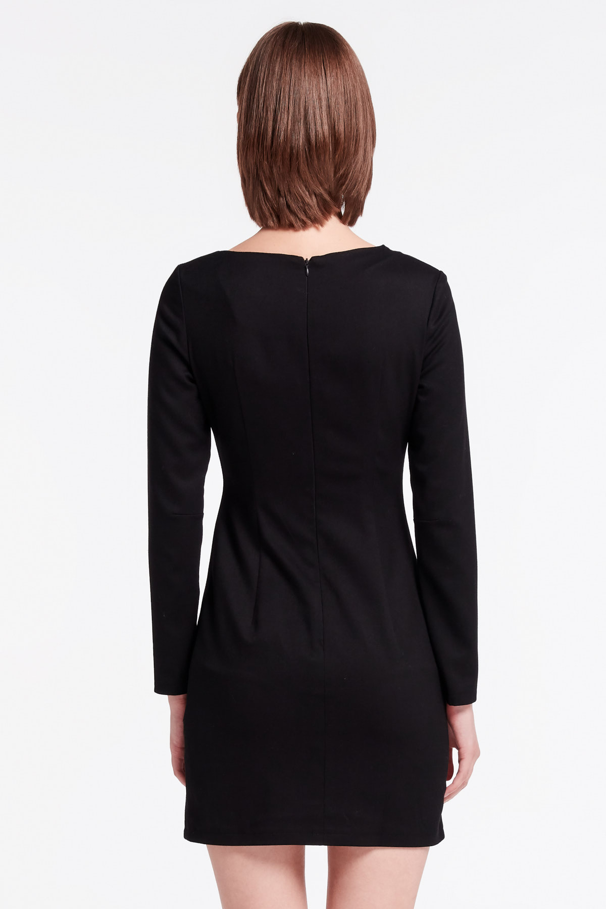Black dress with above-knee asymmetric cut, photo 5