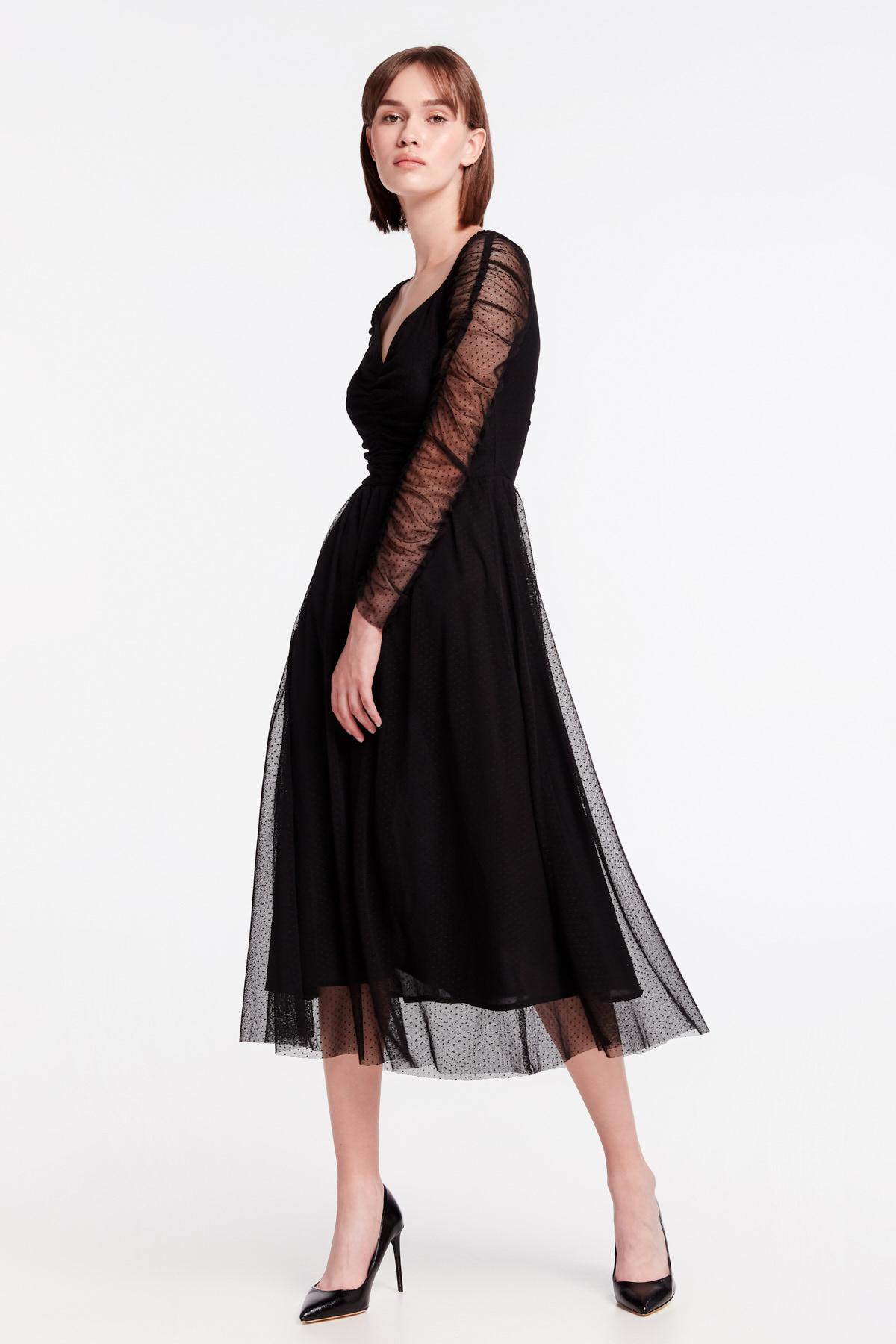 Чорна сукня міді з шлейками, фото 4