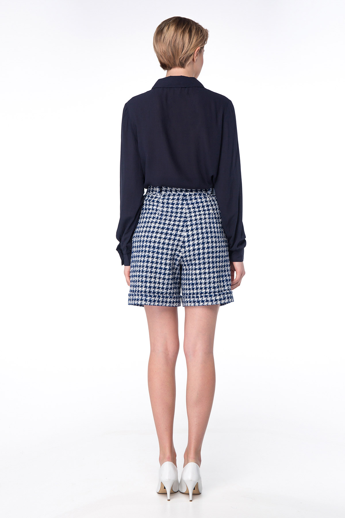 Shorts with blue&white houndstooth print, photo 3