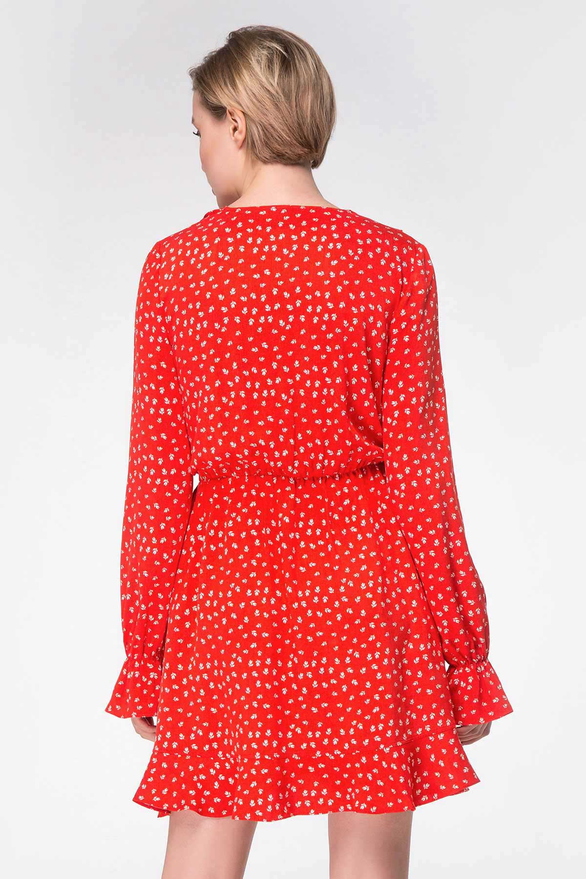 Red dress with flounces and floral print, photo 6