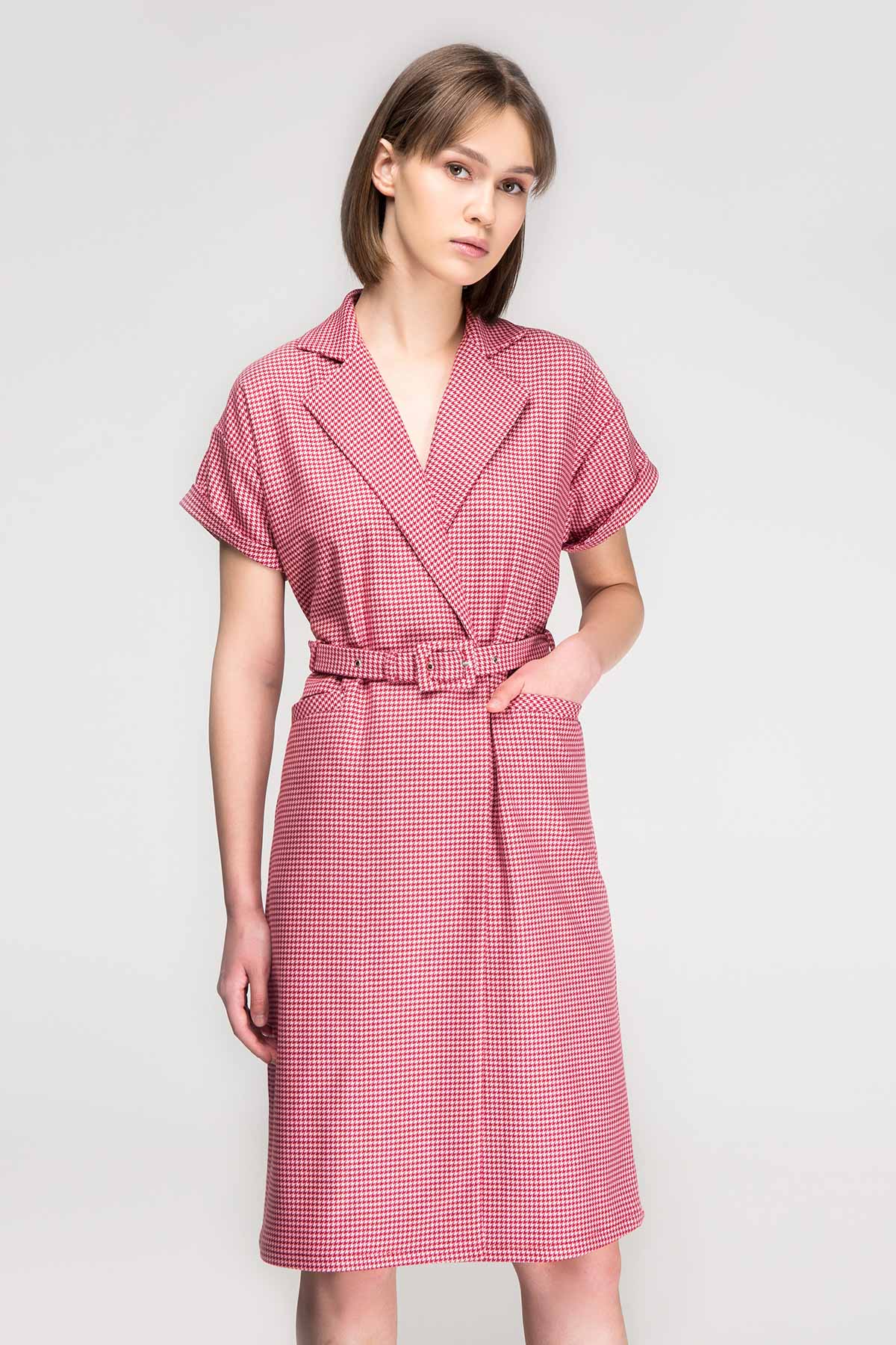 Pink-red houndstooth wrap dress with a waist, photo 12