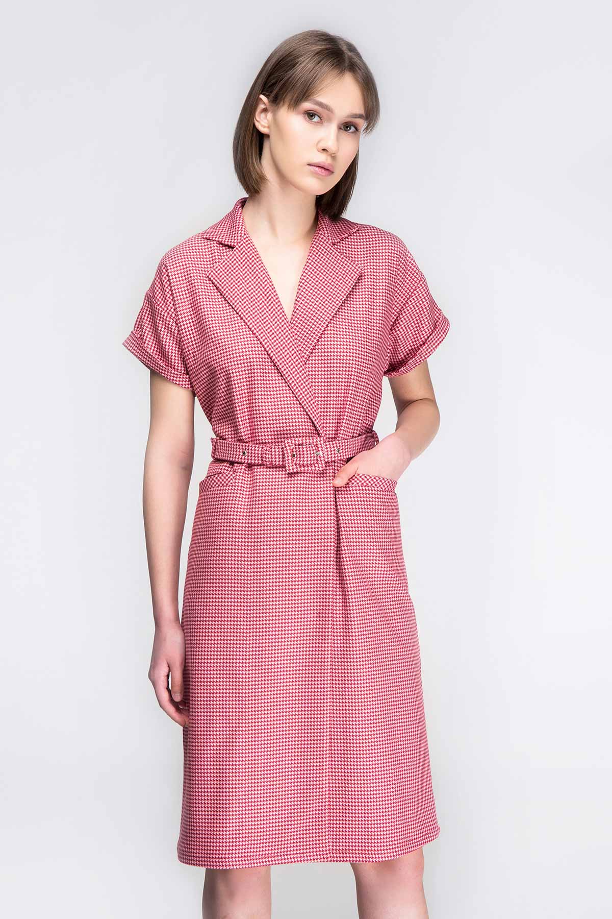 Pink-red houndstooth wrap dress with a waist, photo 18