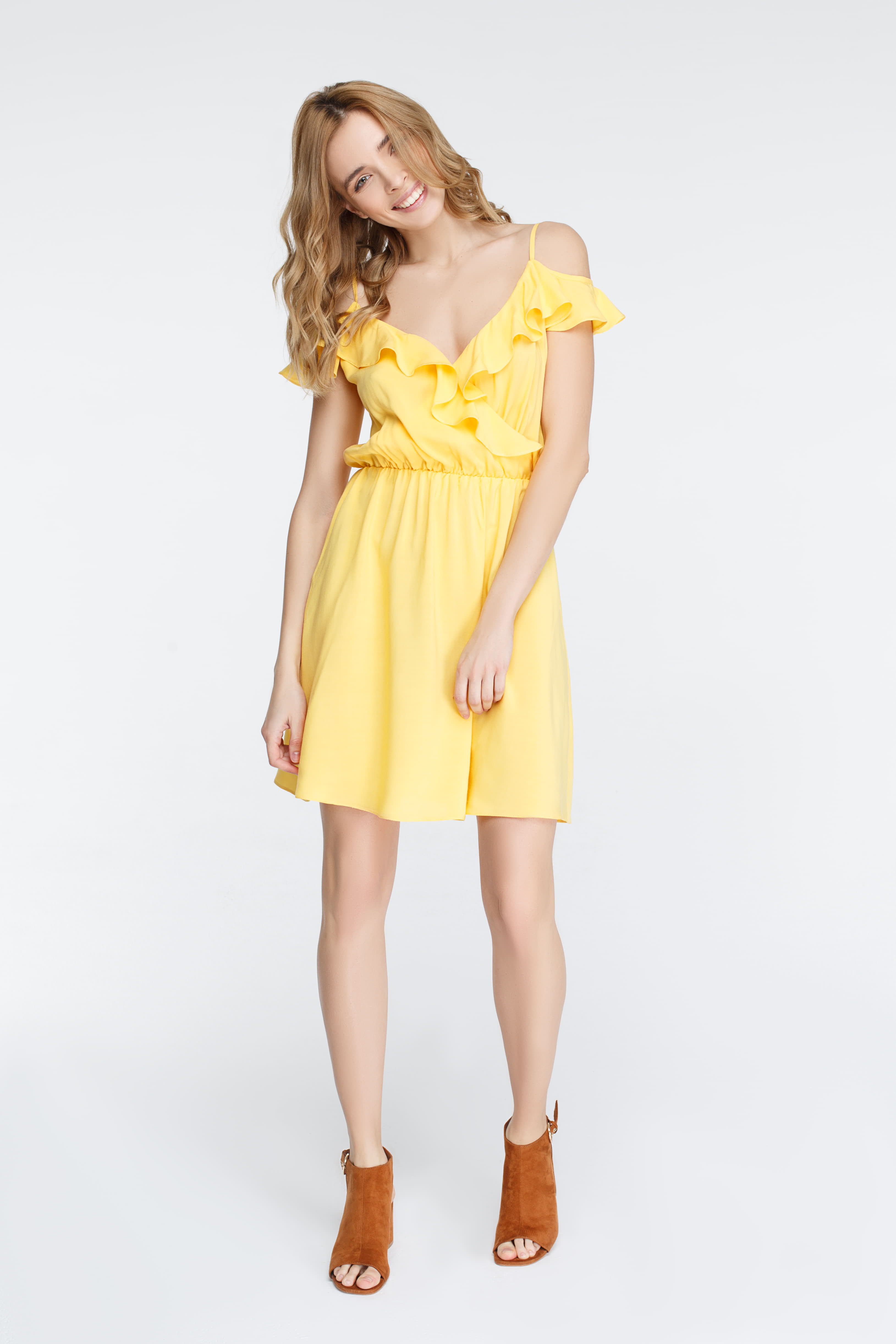 Yellow dress with thin straps with ruches, photo 1