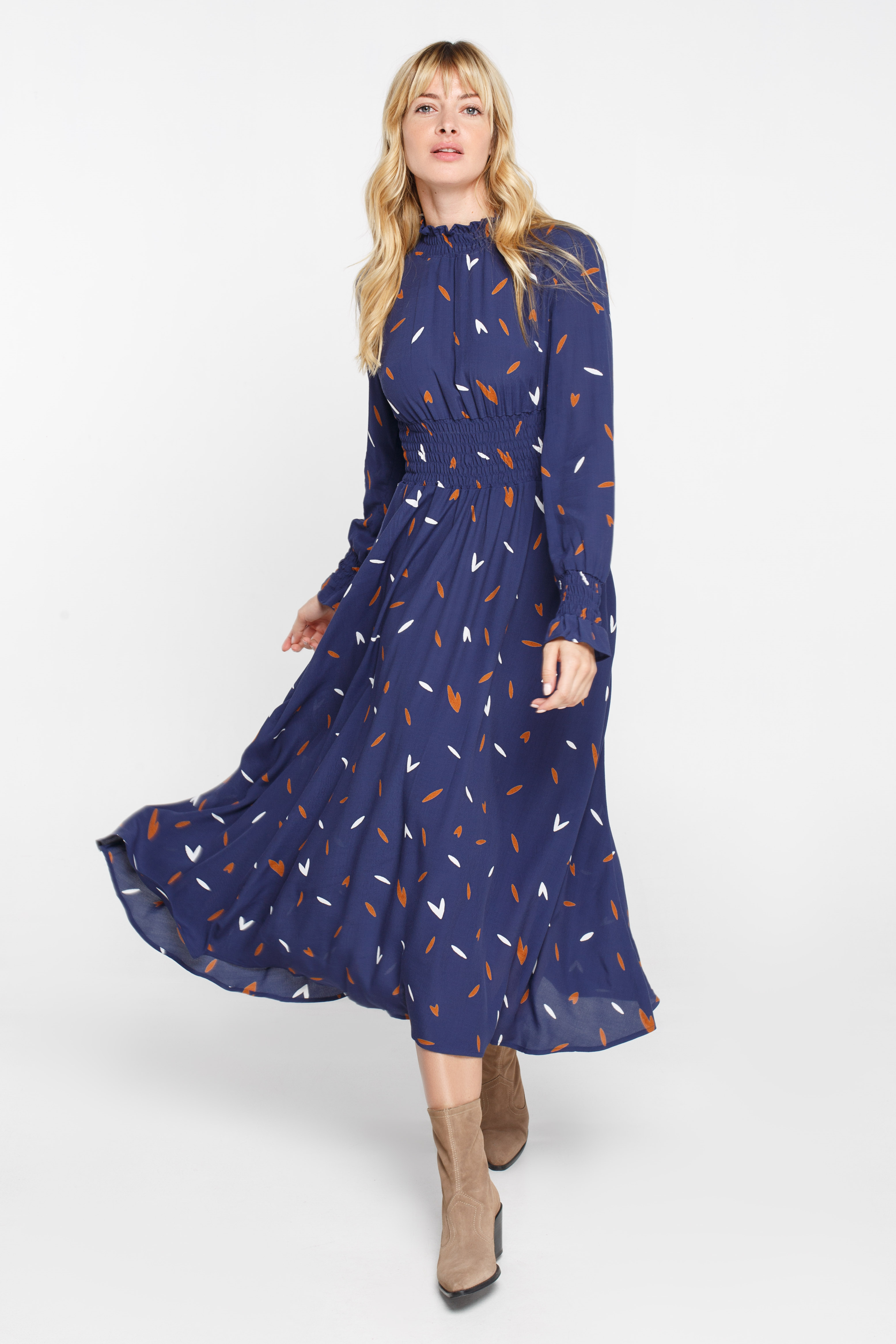 Blue midi dress with elastic waistband and white-brown leaves pattern, photo 1