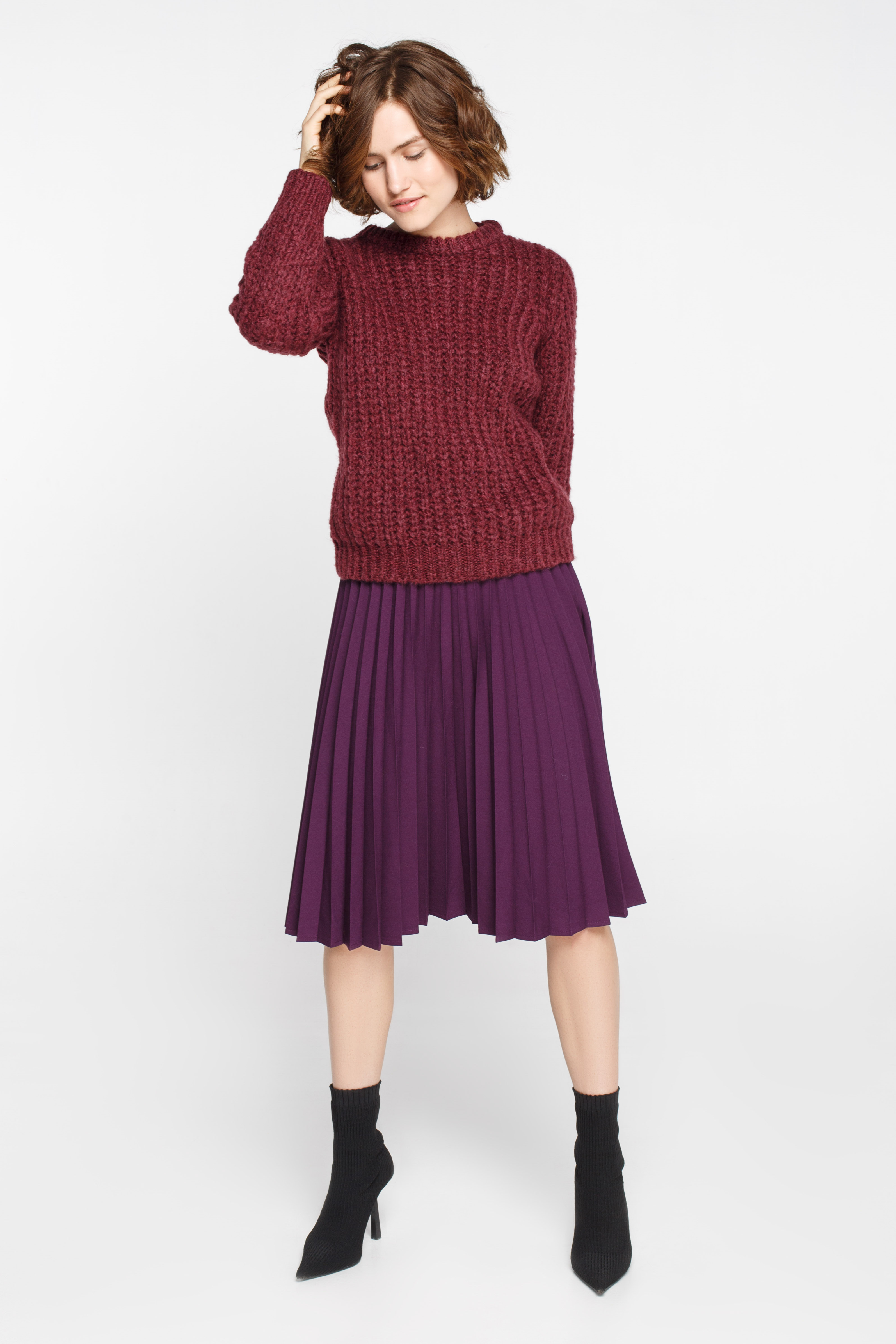 Purple pleated skirt below the knee, photo 4