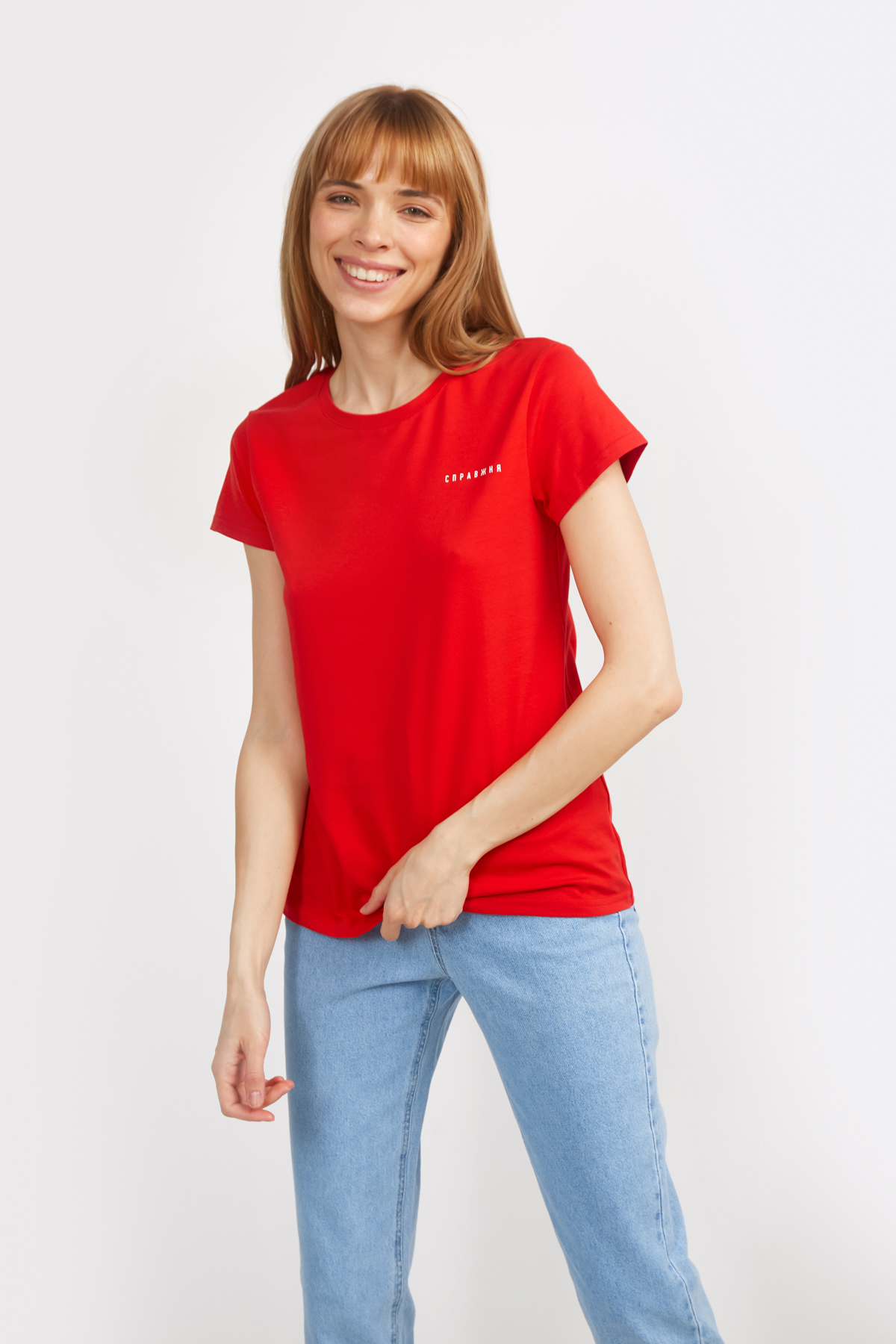 Red T-shirt and front text print «Справжня», photo 1