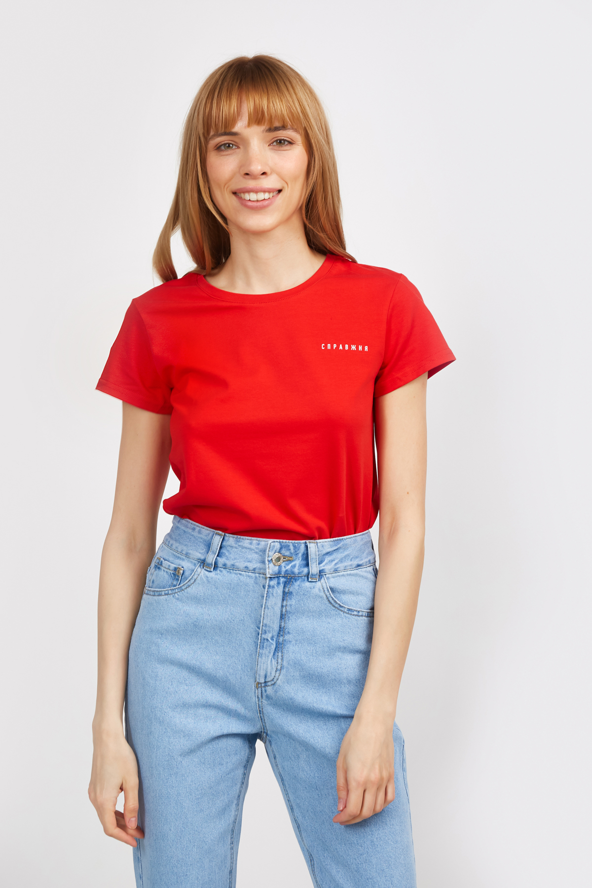 Red T-shirt and front text print «Справжня», photo 3