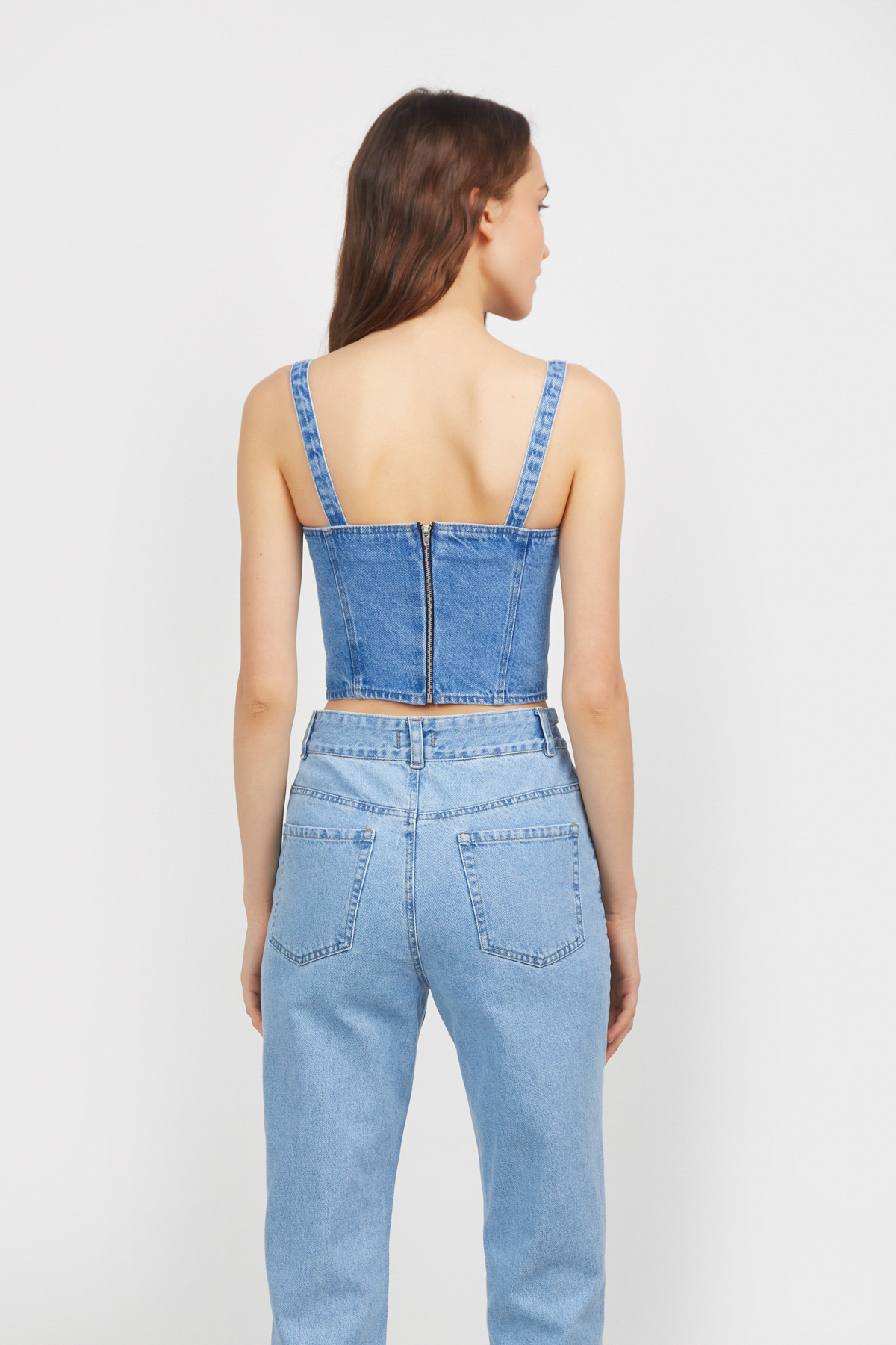 Blue mom fit jeans tapered to the bottom, photo 3