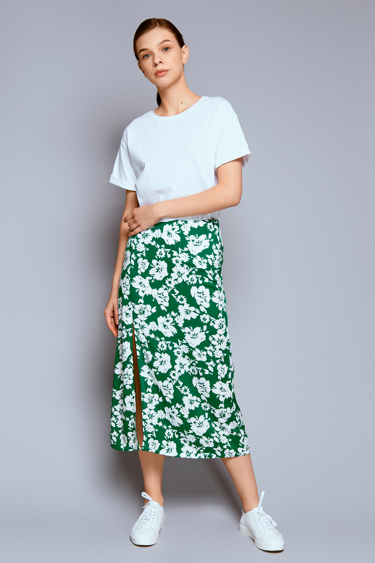 Green midi skirt with «white flowers» print and side slit, photo 2