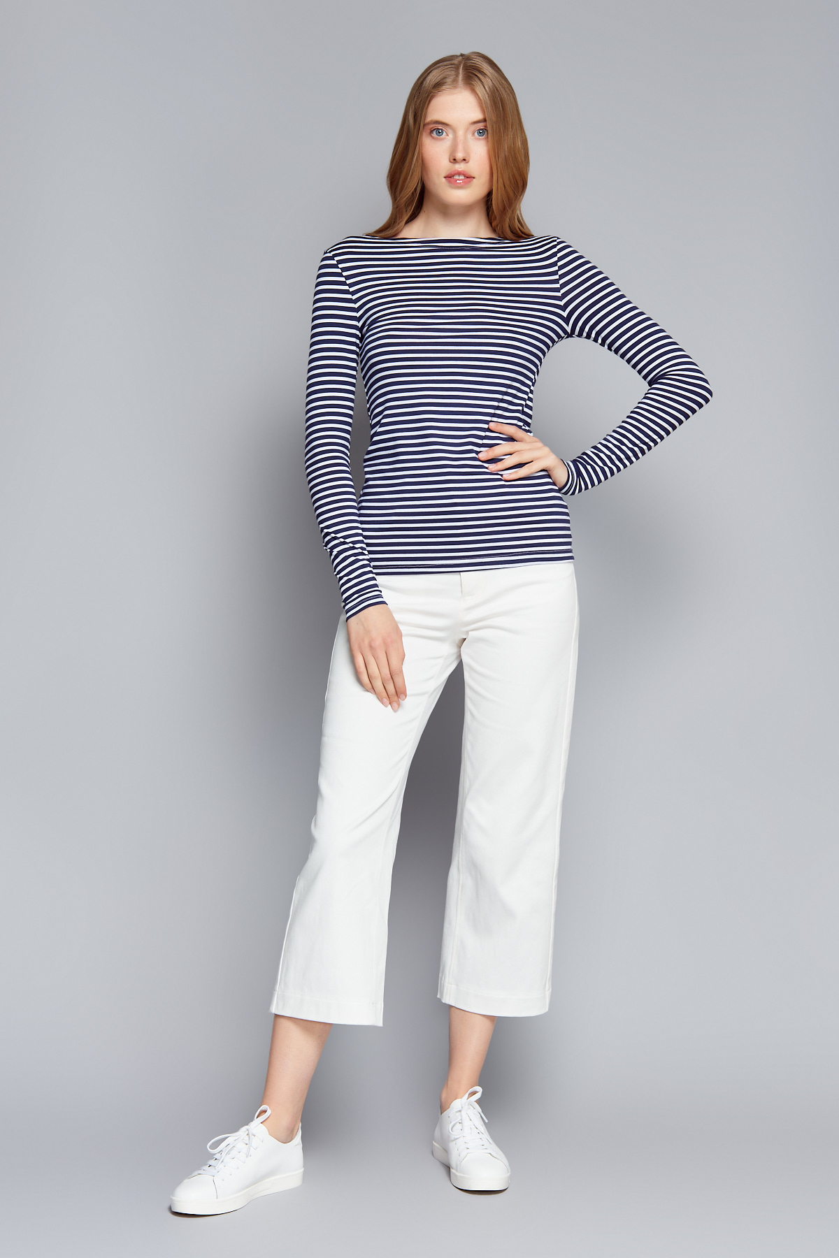 Blue and white striped knit jumper, photo 2