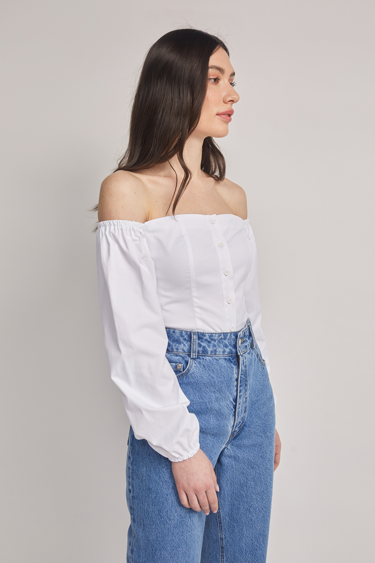 White shirt with open shoulders , photo 4