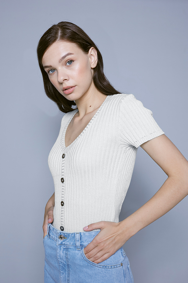 Milk top with buttons, photo 1