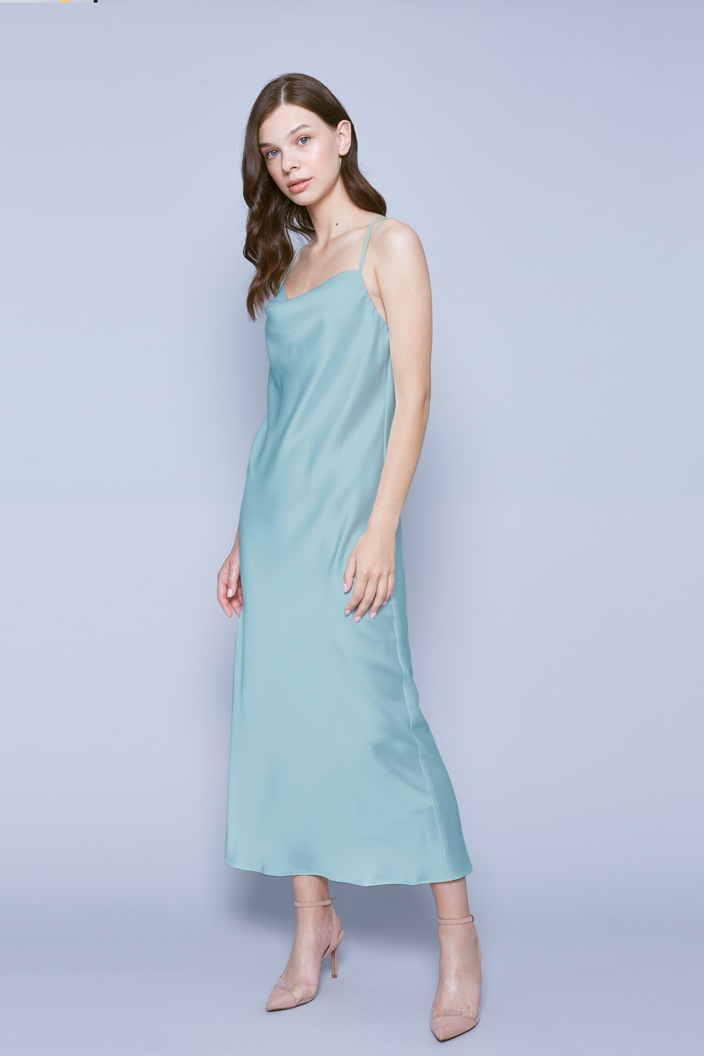 Сукня-комбінація фісташкового кольору зі складкою в області декольте, фото 1