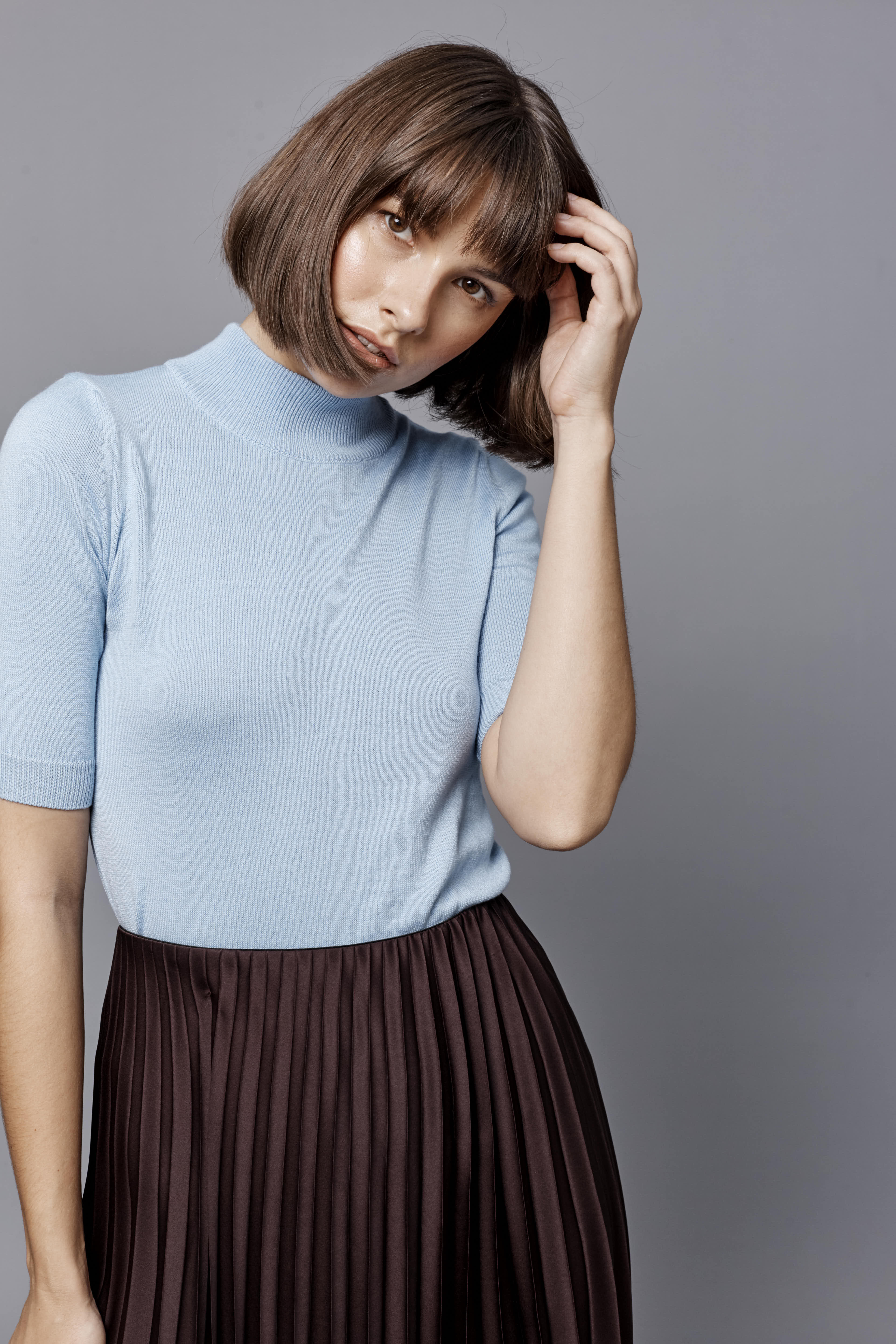 Blue sweater with high collar and short sleeves, photo 1