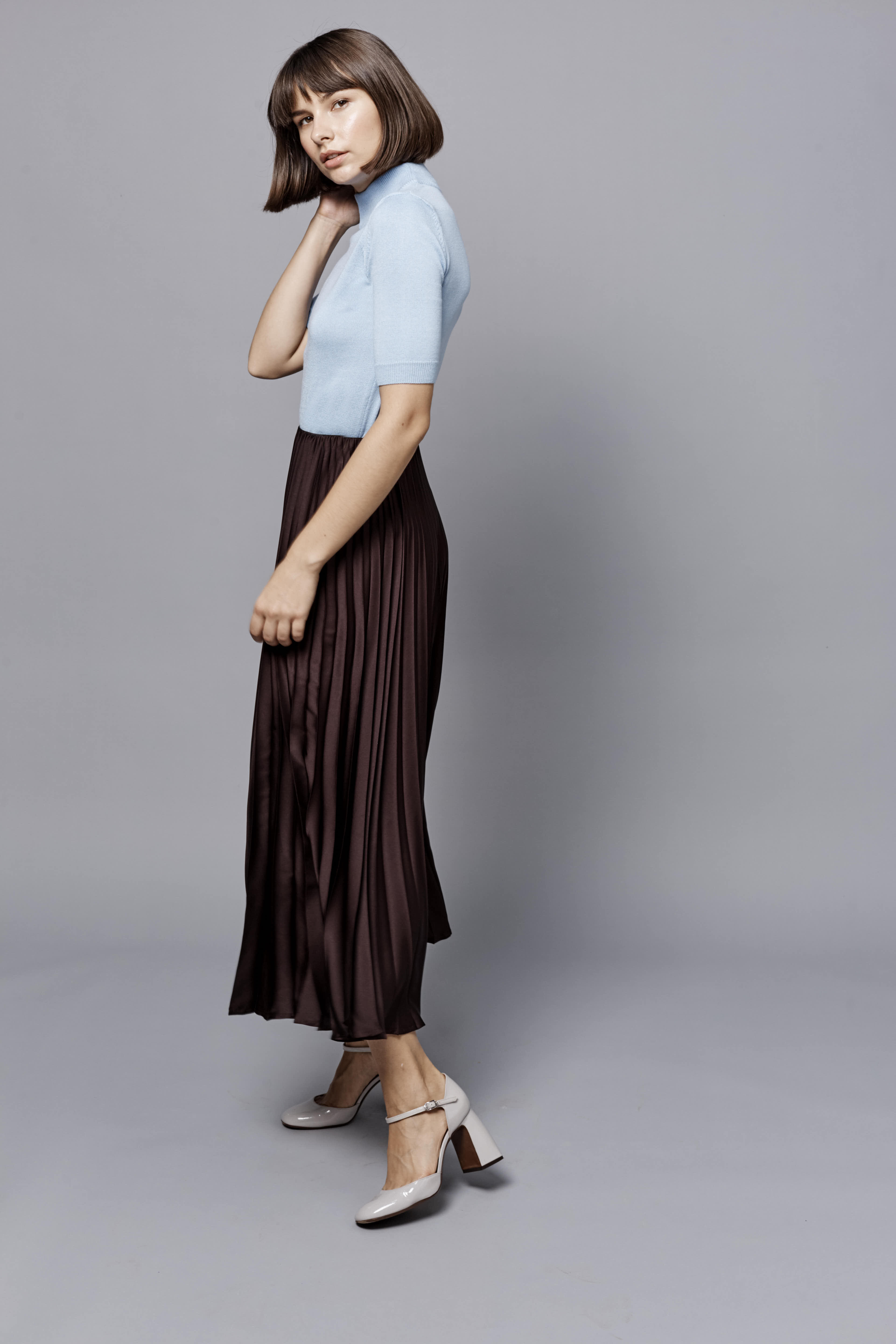 Dark brown pleated midi skirt , photo 3