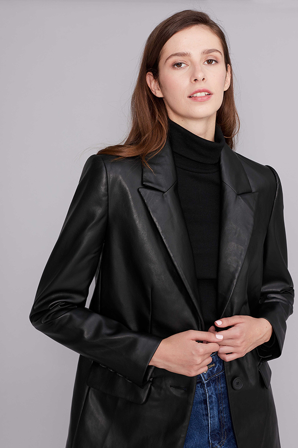 Black eco-leather jacket, photo 4