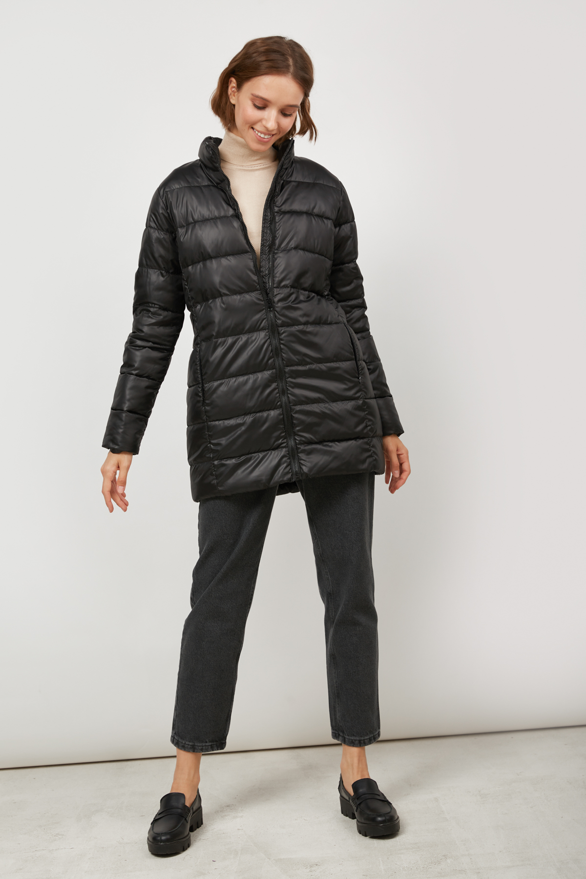 Black puffer jacket with buttons, photo 1