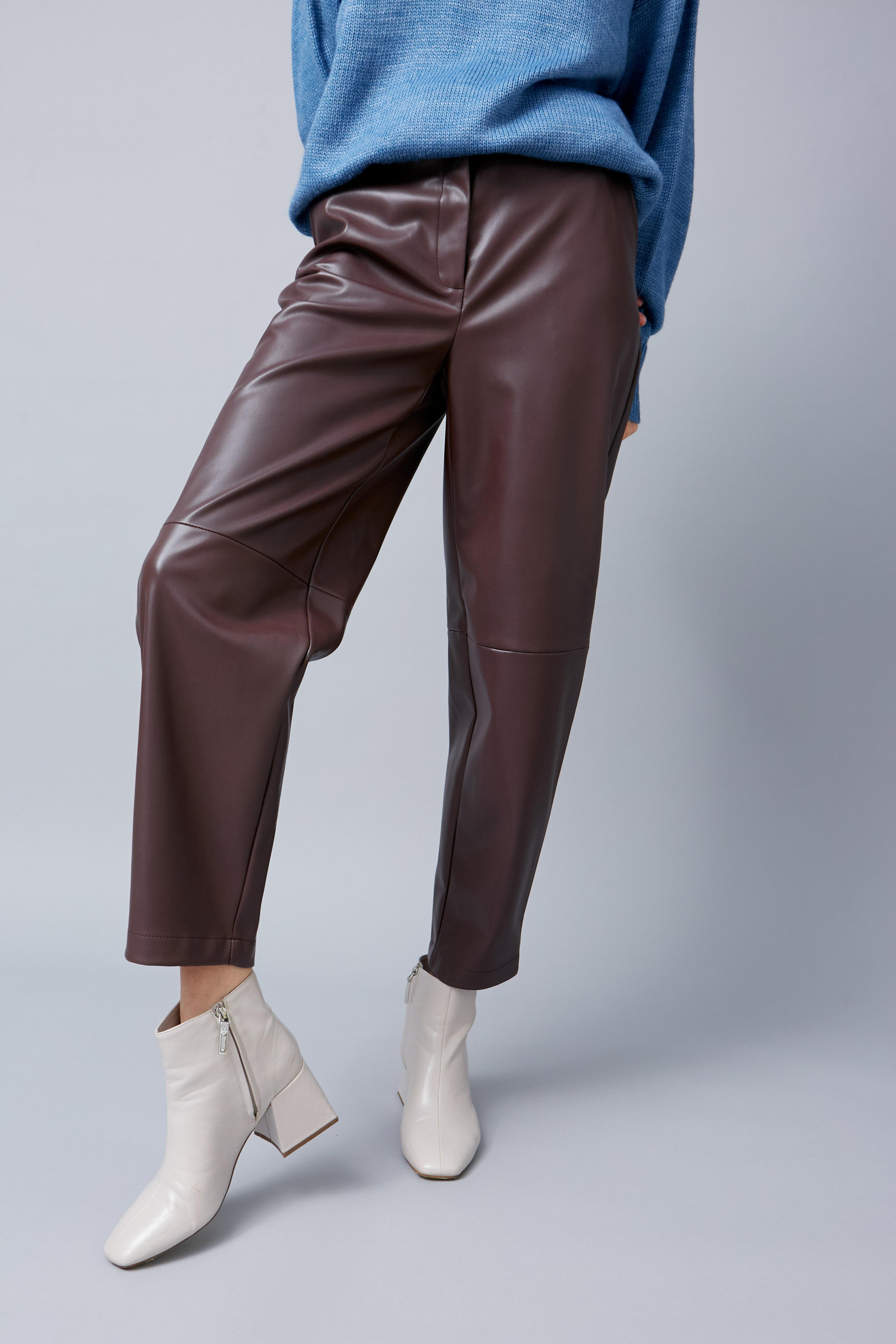 Brown faux leather trousers, photo 5