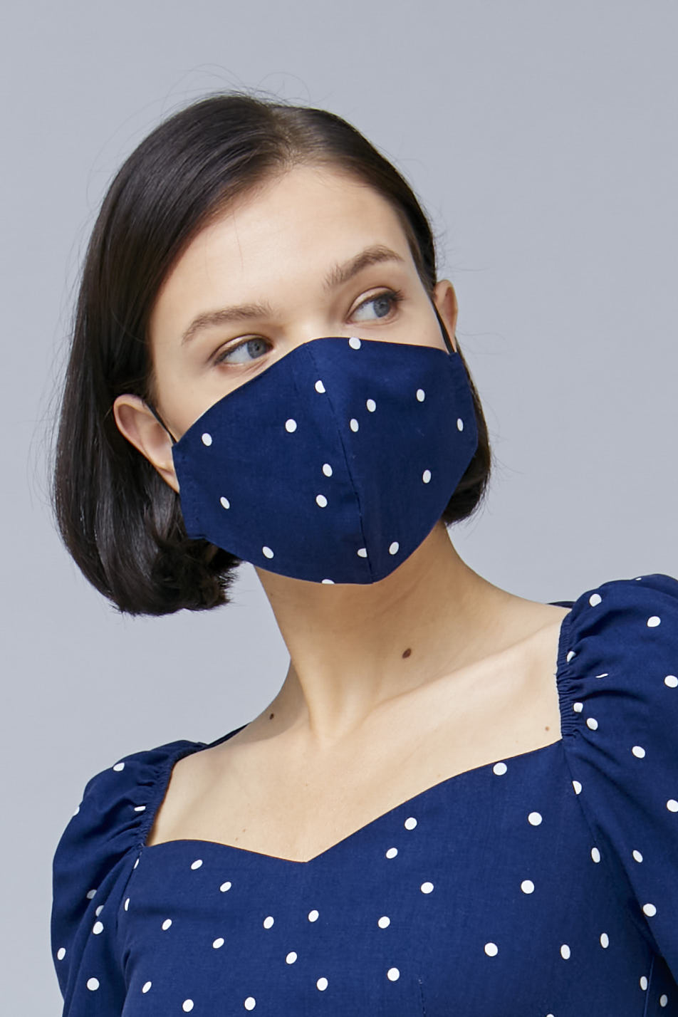 Blue viscose mask with polka dot print, photo 2