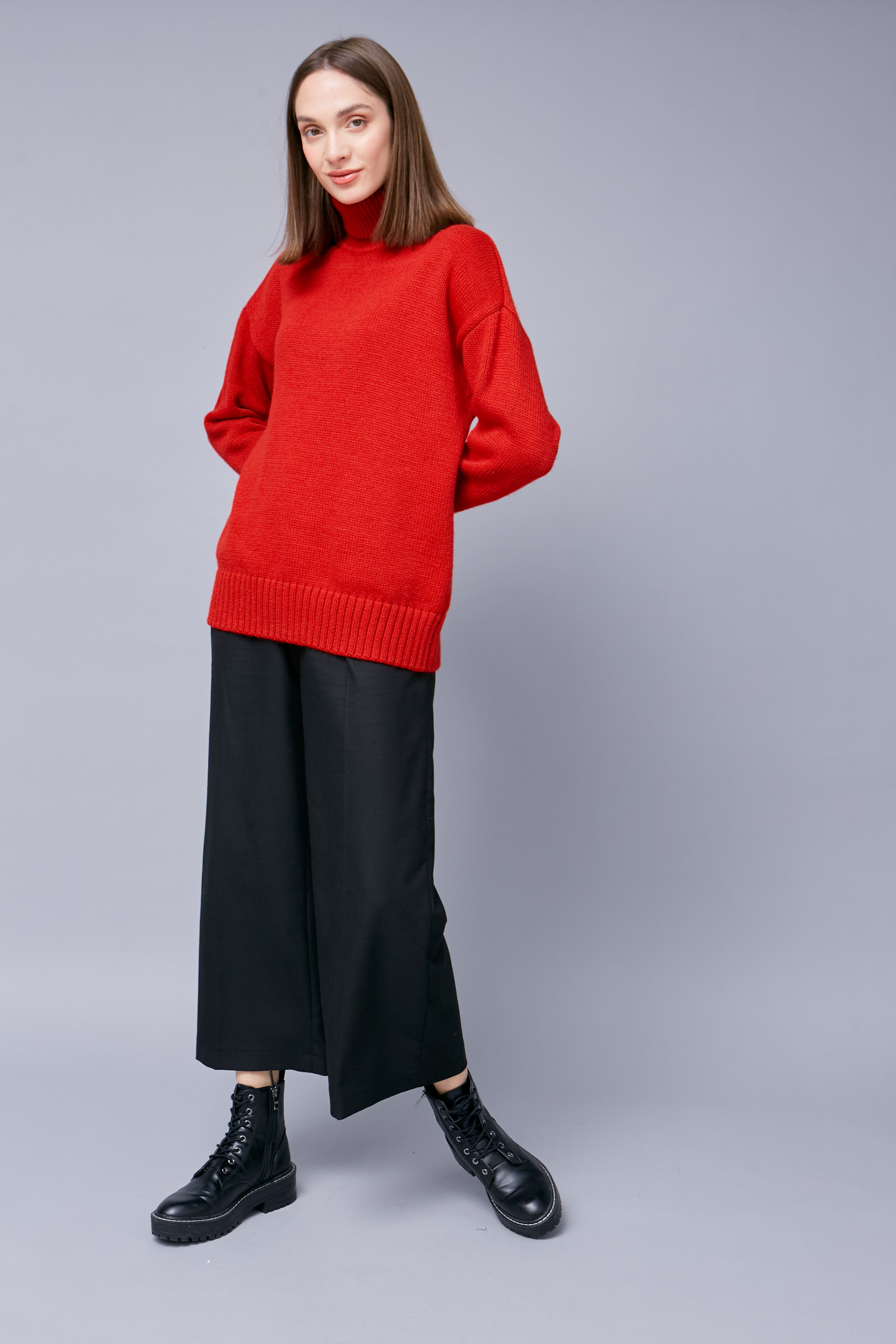 Red knit turtleneck sweater, photo 2