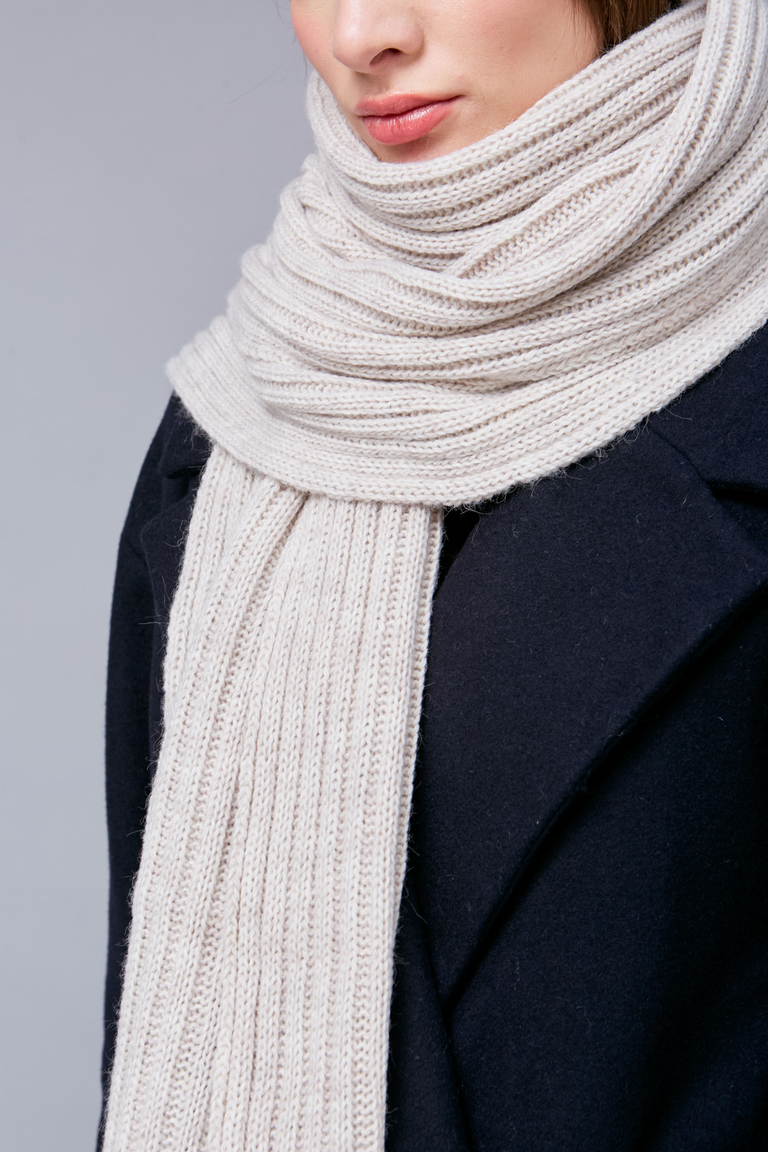 Light beige scarf, photo 1