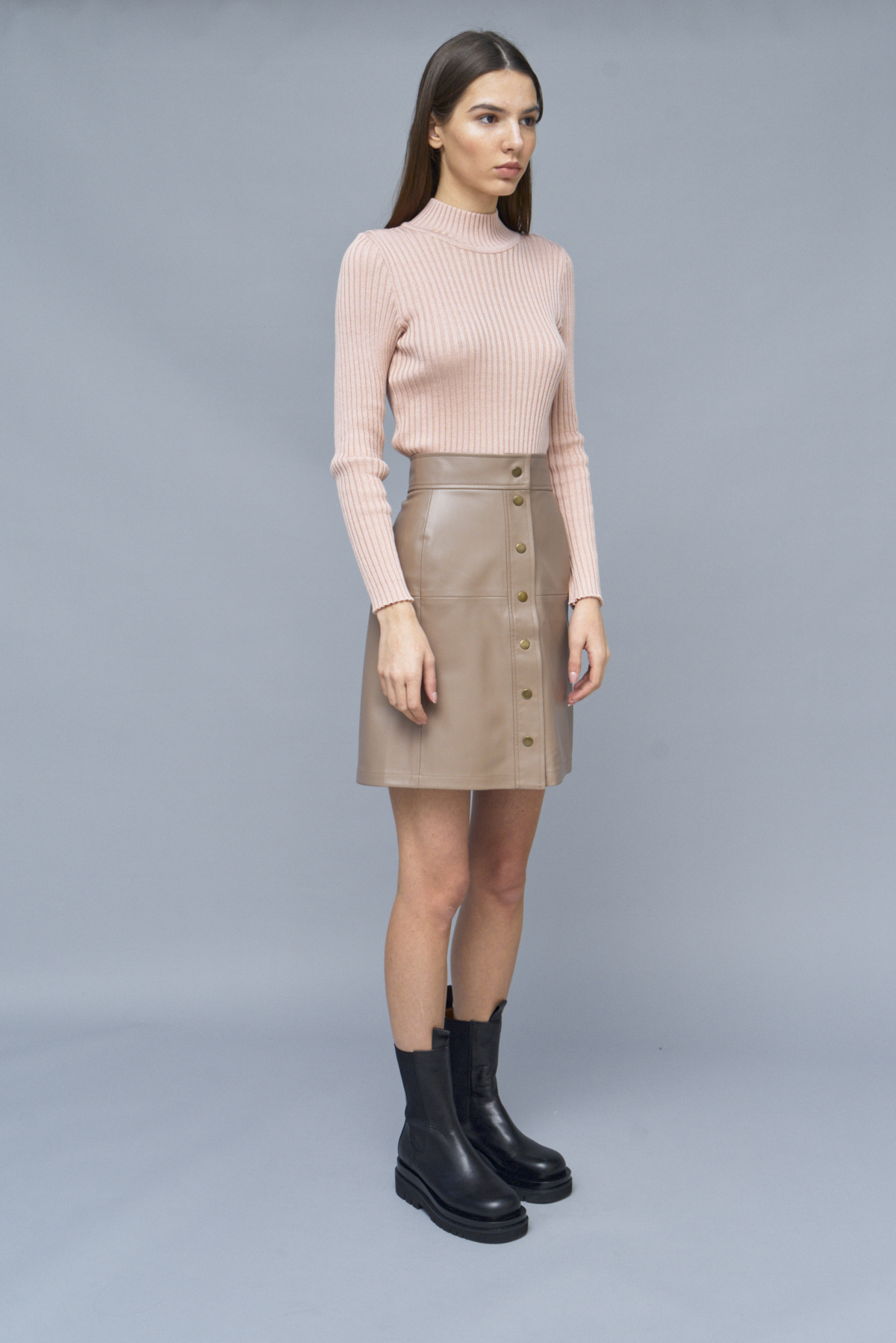 Light brown mini skirt with eco-leather , photo 3