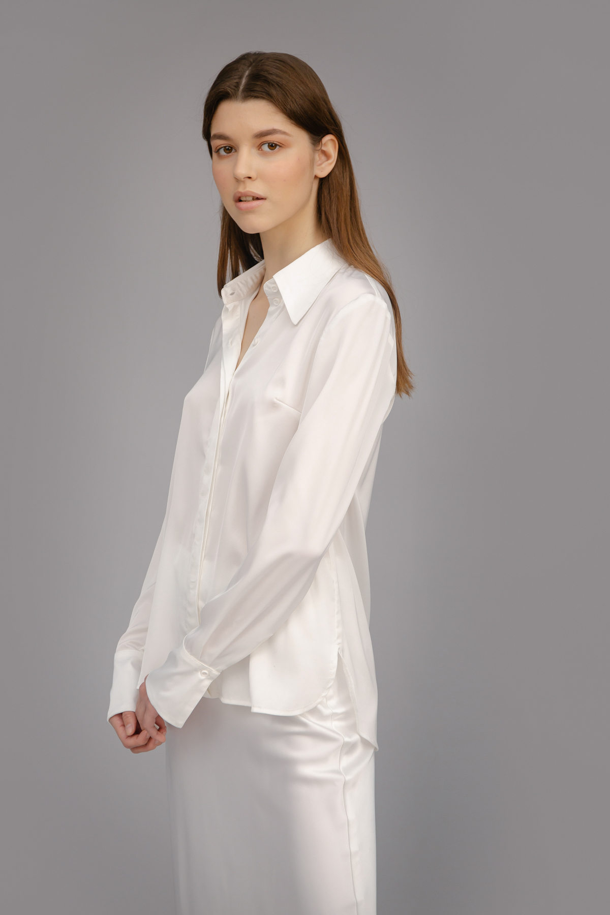 Сатинова блуза-сорочка молочного кольору, фото 3