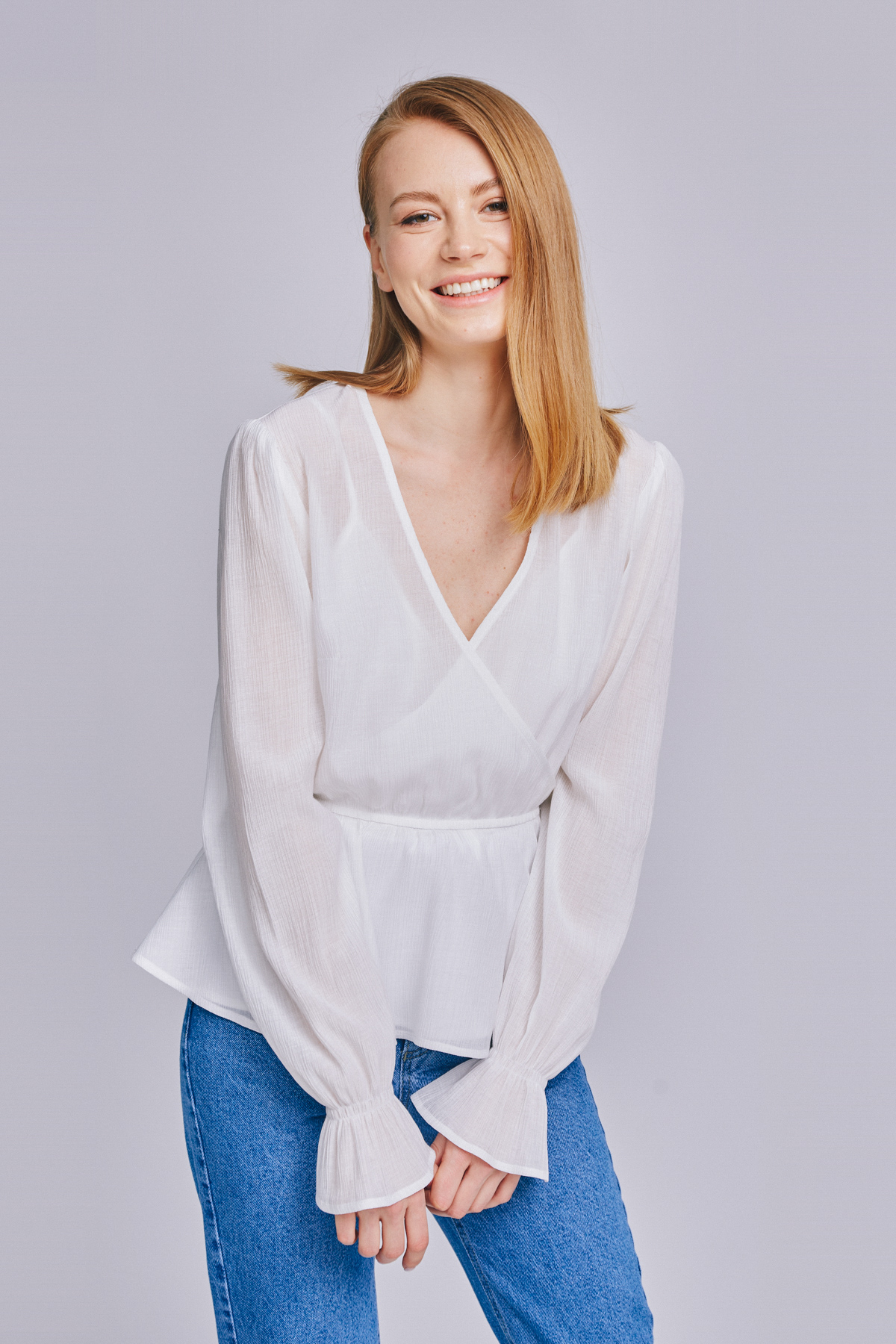 White chiffon blouse with a lining T-shirt , photo 3