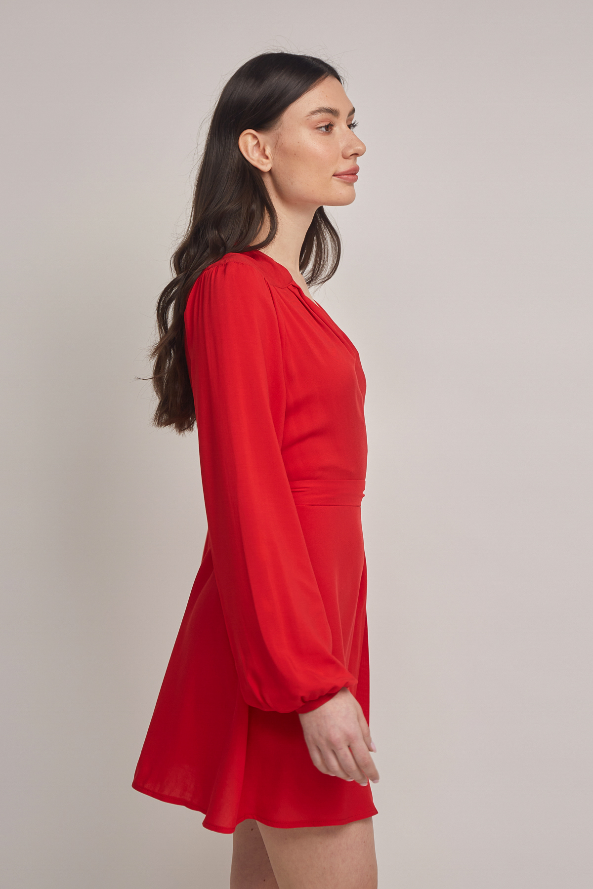 Червона сукня міні на запах з V-подібним вирізом, фото 3