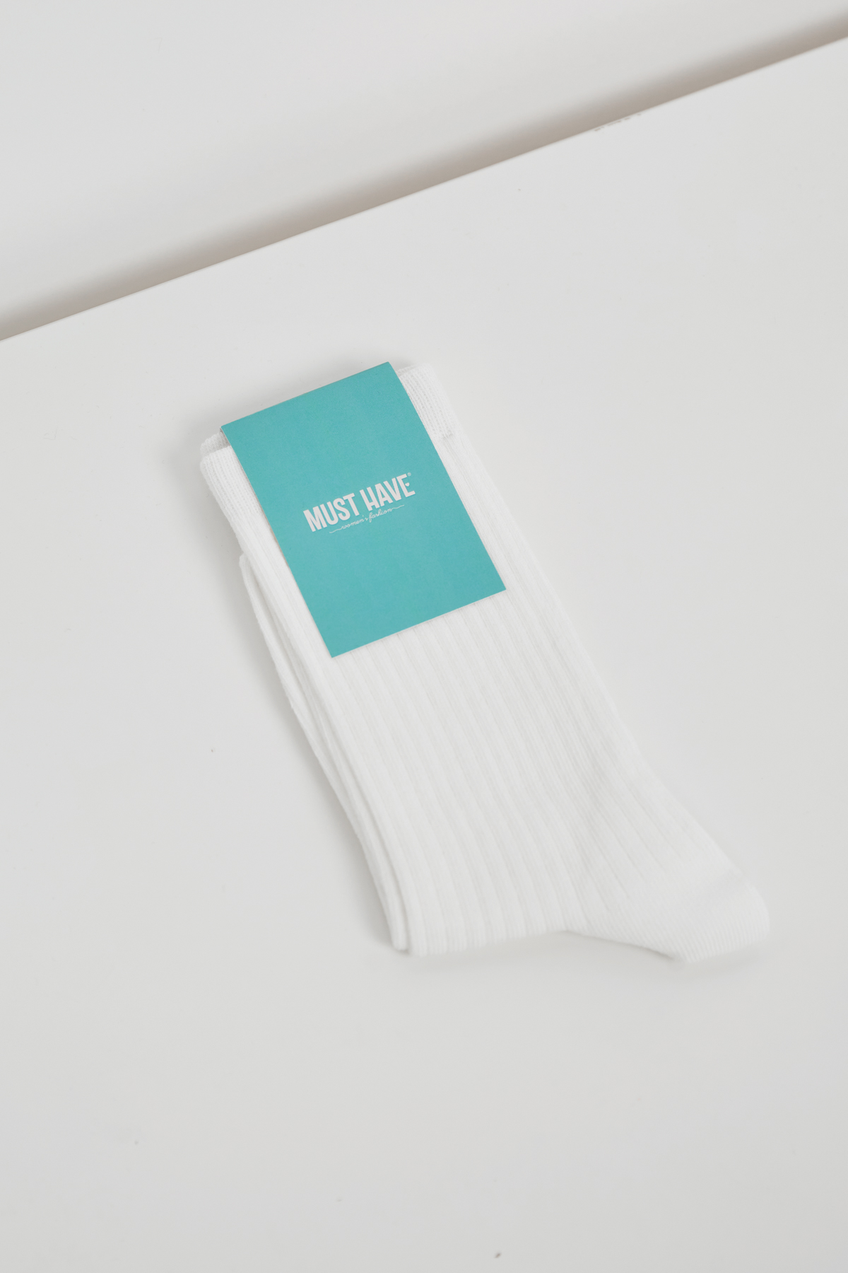Високі бавовняні шкарпетки білого кольору в рубчик, фото 1